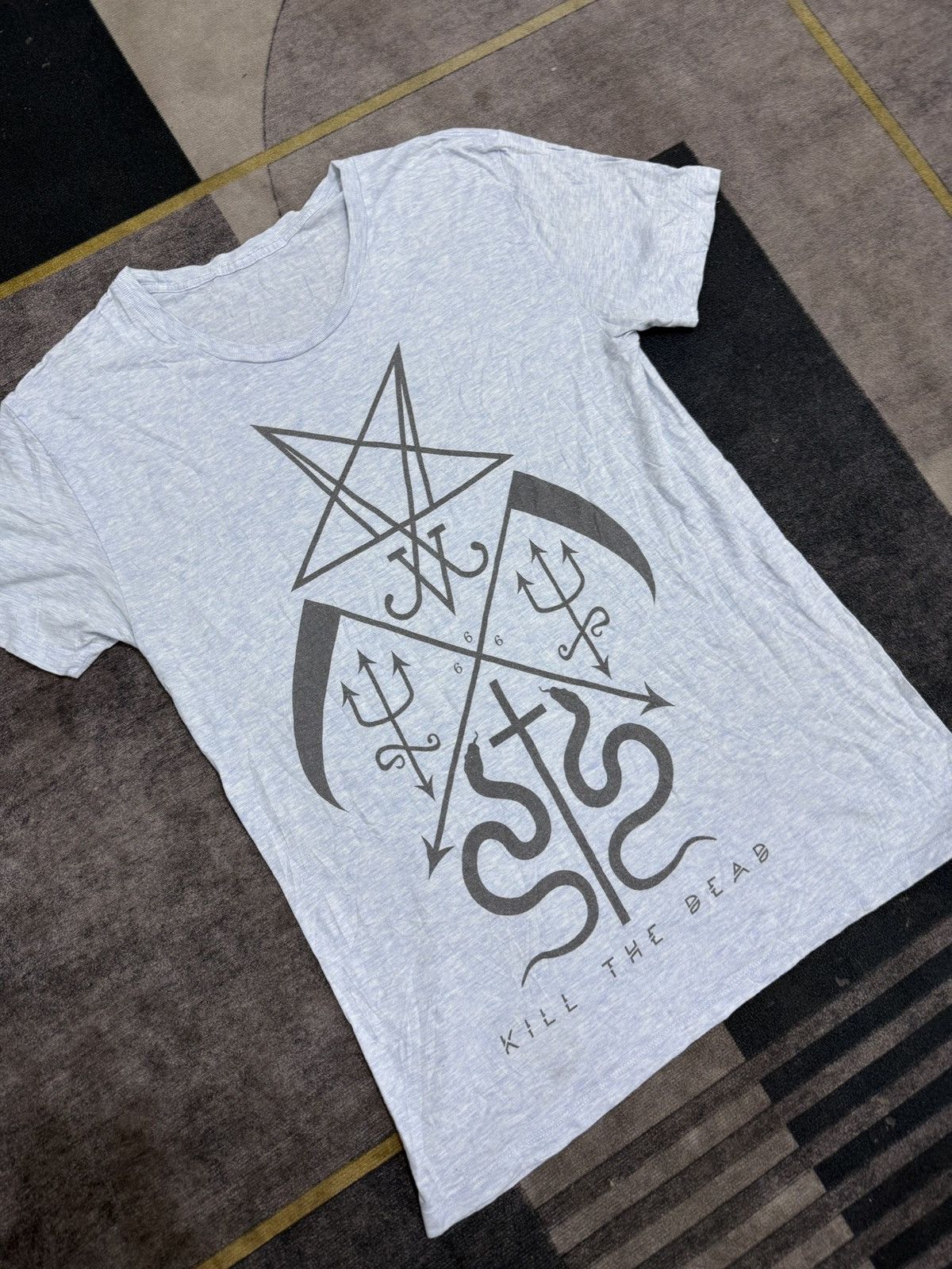 Hysteric Glamour Y2K DALUC CROSS TSHIRT Size M / US 6-8 / IT 42-44 - 2 Thumbnail