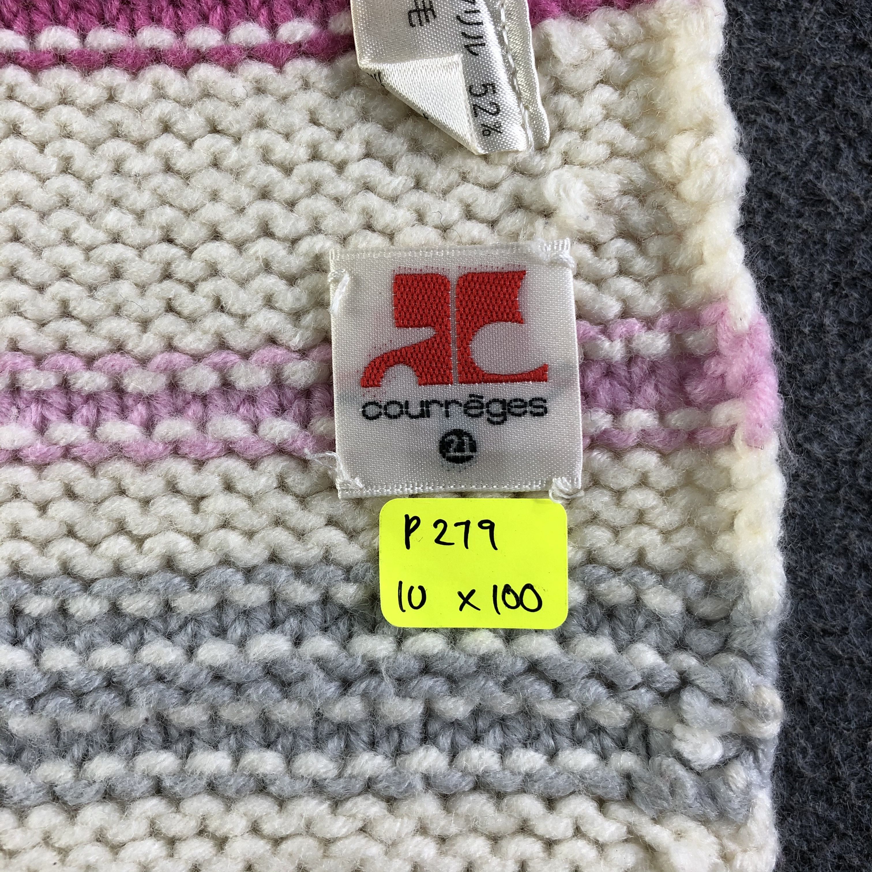 Courreges Courreges Scarf / Muffler / Neckwear Size ONE SIZE - 6 Thumbnail