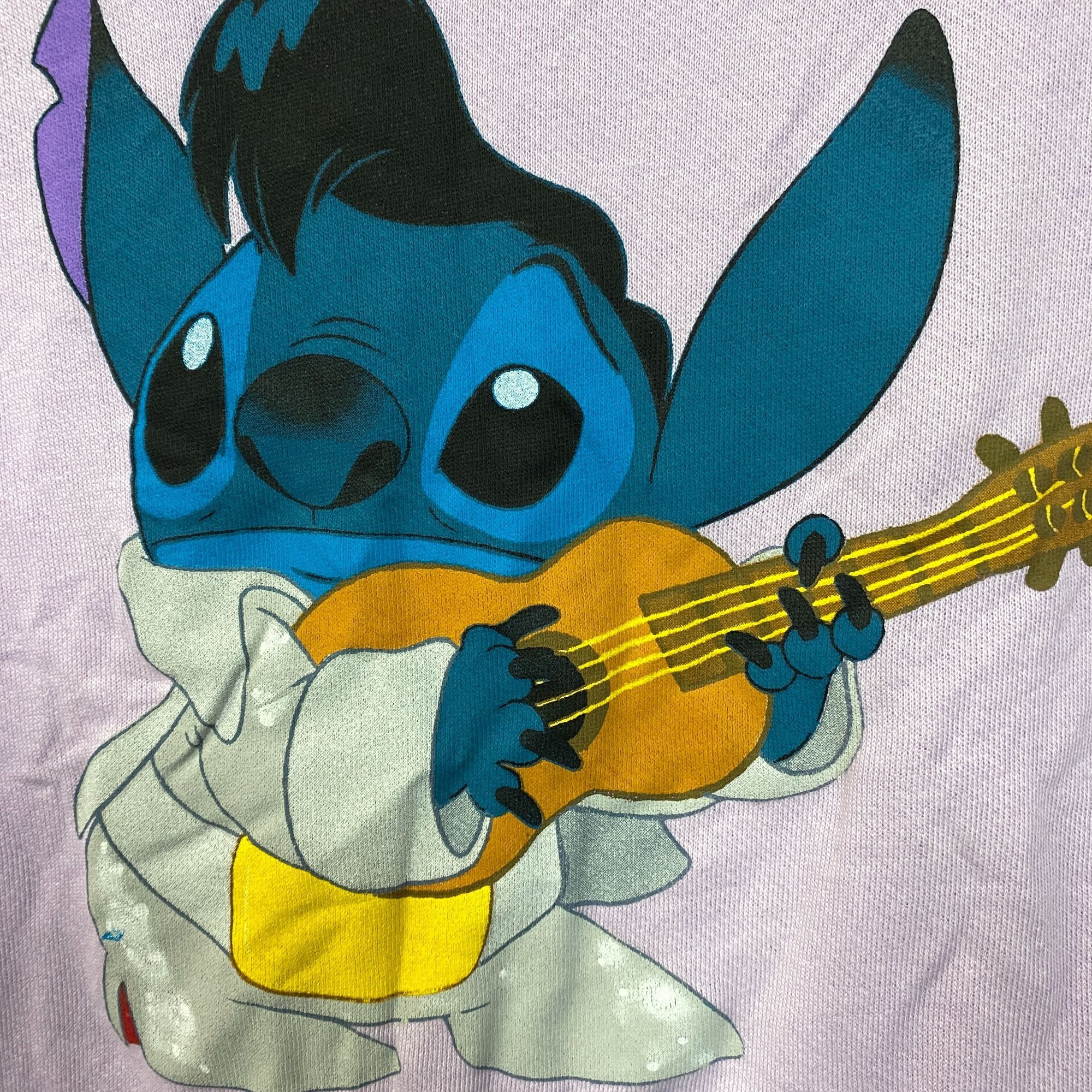Disney Disney Lilo and Stitch Elvis Stitch crewneck size Medium Size US M / EU 48-50 / 2 - 4 Thumbnail