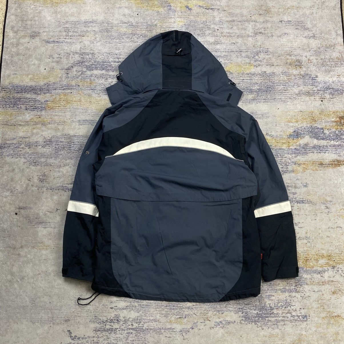 Oakley Oakley snowboard jacket Size US M / EU 48-50 / 2 - 3 Thumbnail