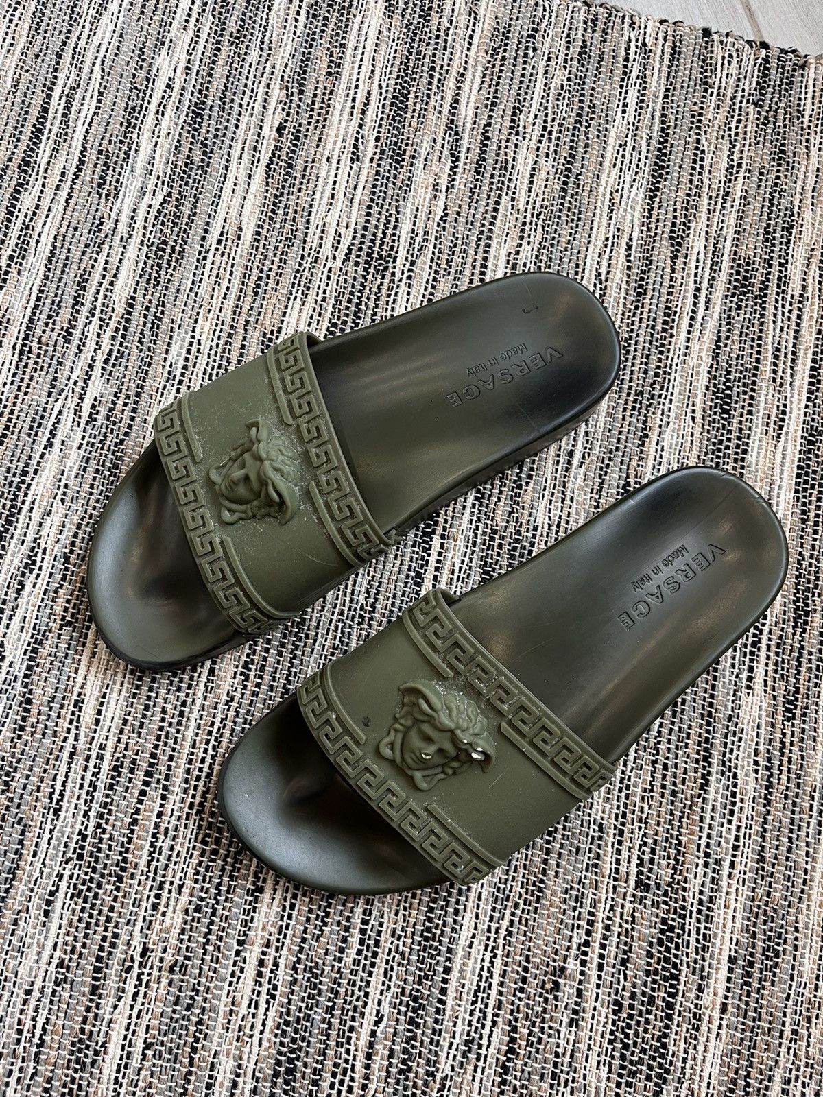 Versace VERSACE PALAZZO SLIDERS GREEN LUXURY MINIMALISTIC Size US 8 / EU 41 - 1 Thumbnail
