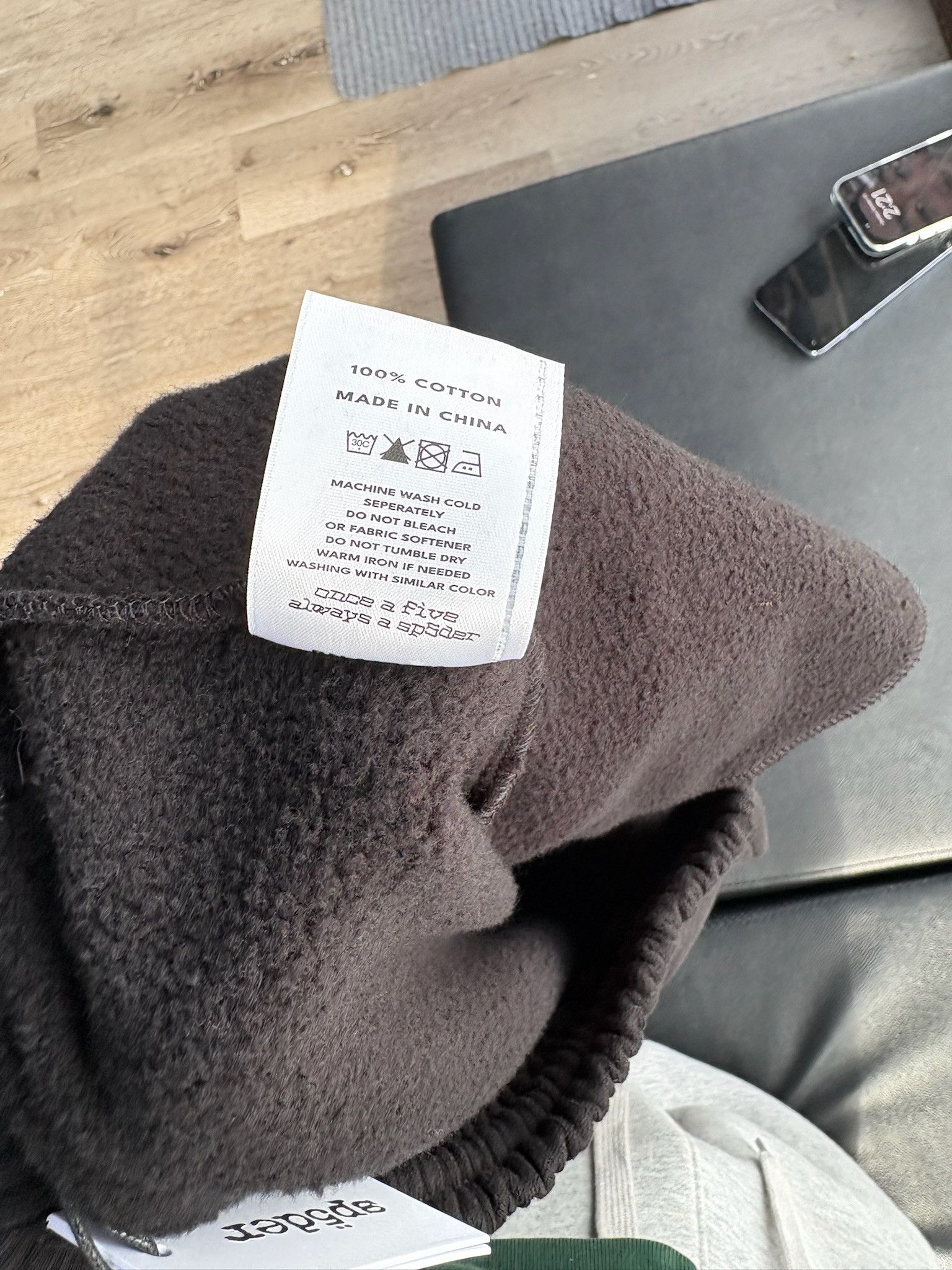 Sp5der Sp5der "OG Web" V2 Logo Sweat Short (Black) Size US 30 / EU 46 - 4 Thumbnail