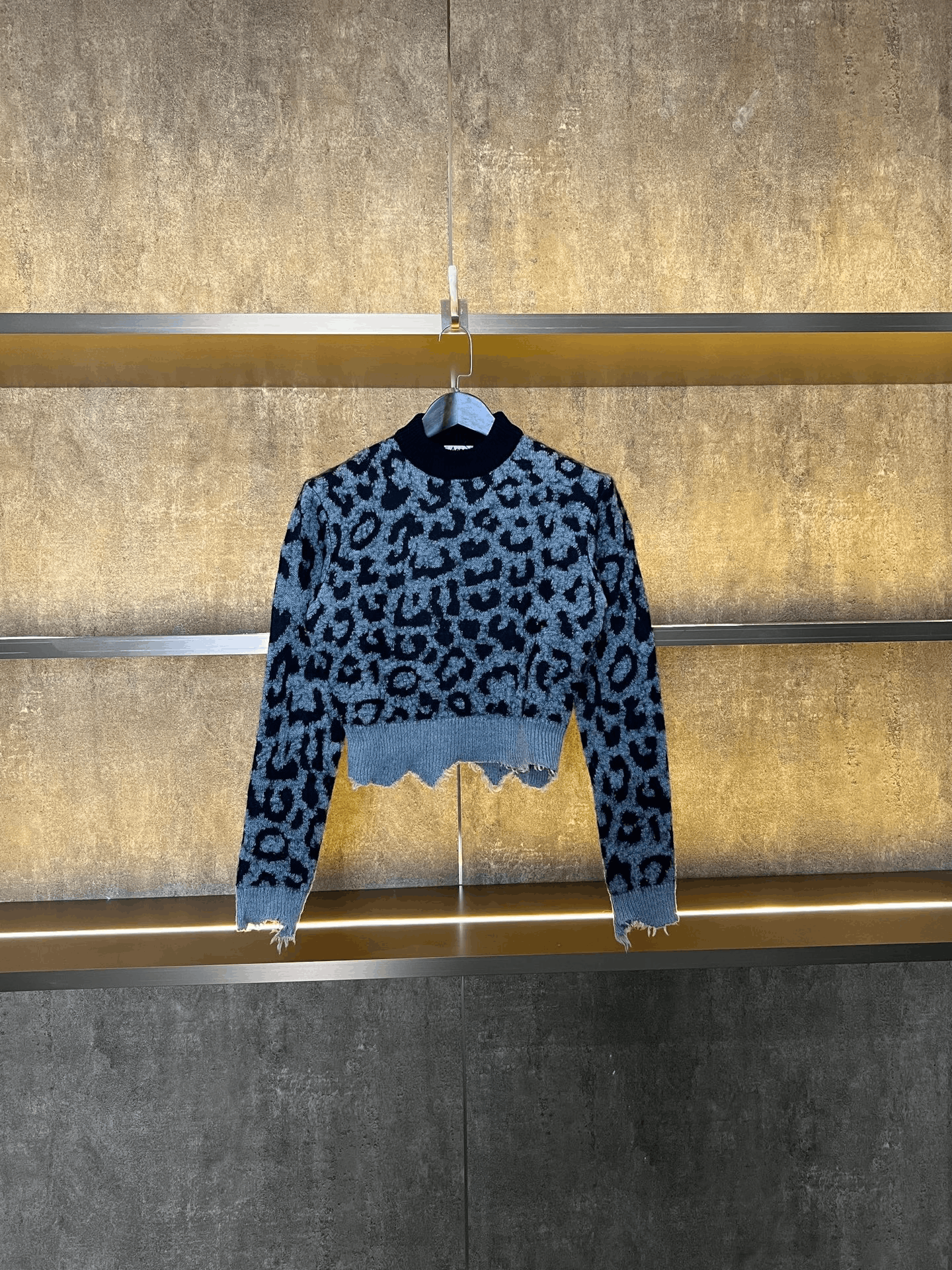 Acne Studios Acne Studios Leopard Print Sweater Size S / US 4 / IT 40 - 1 Thumbnail