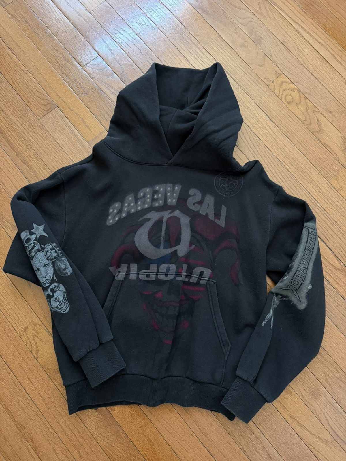 Travis Scott Travis Scott utopia Vegas hoodie Size US S / EU 44-46 / 1 - 1 Thumbnail