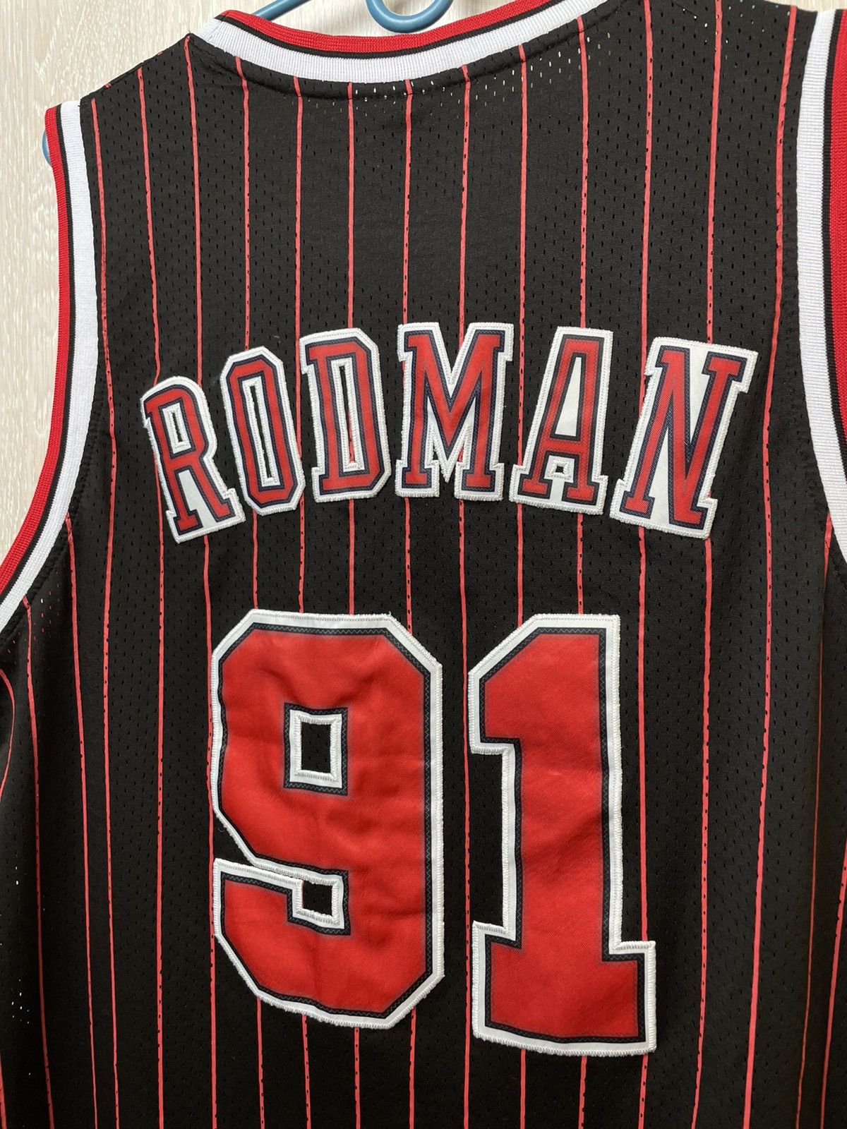 Adidas Chicago Bulls NBA Dennis Rodman #91 Embroidered Jersey Size US XL / EU 56 / 4 - 10 Thumbnail