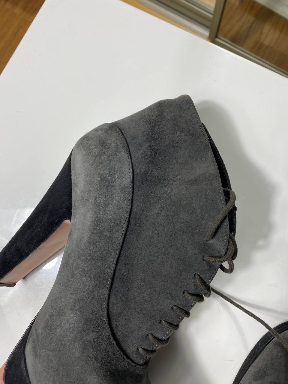 Prada VINTAGE PRADA BOOTS WOMENS SIZE 40 Size US 9 / IT 39 - 24 Thumbnail