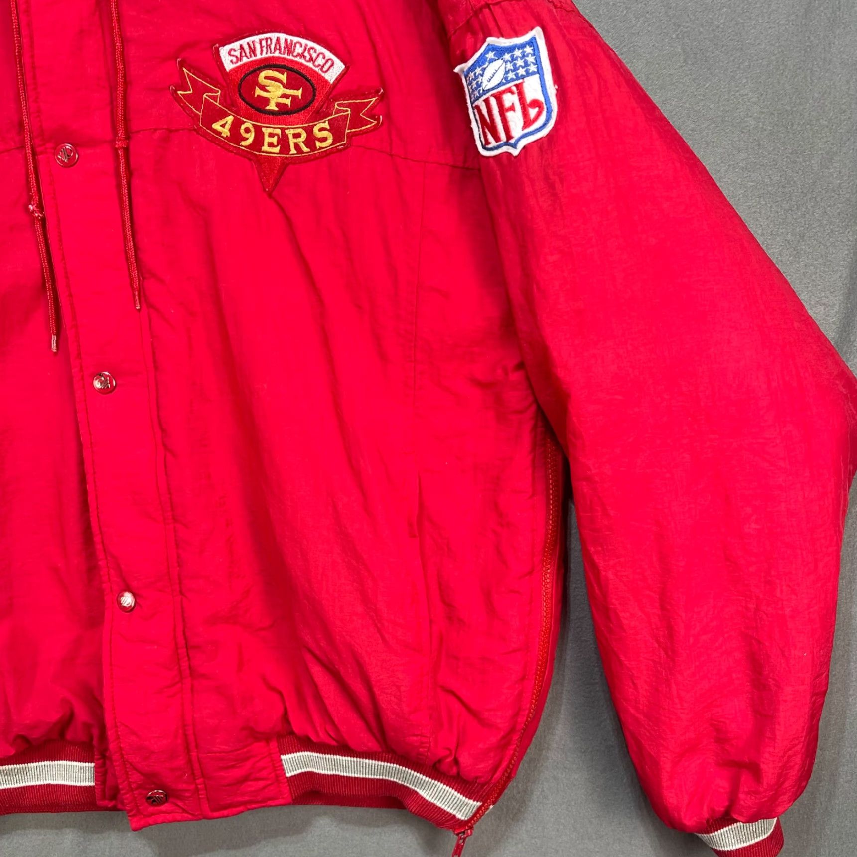 Vintage VINTAGE Hawk Activewear Sports San Francisco 49ers Hooded Jacket XL Red Puffer Jacket Mens Size US XL / EU 56 / 4 - 7 Thumbnail