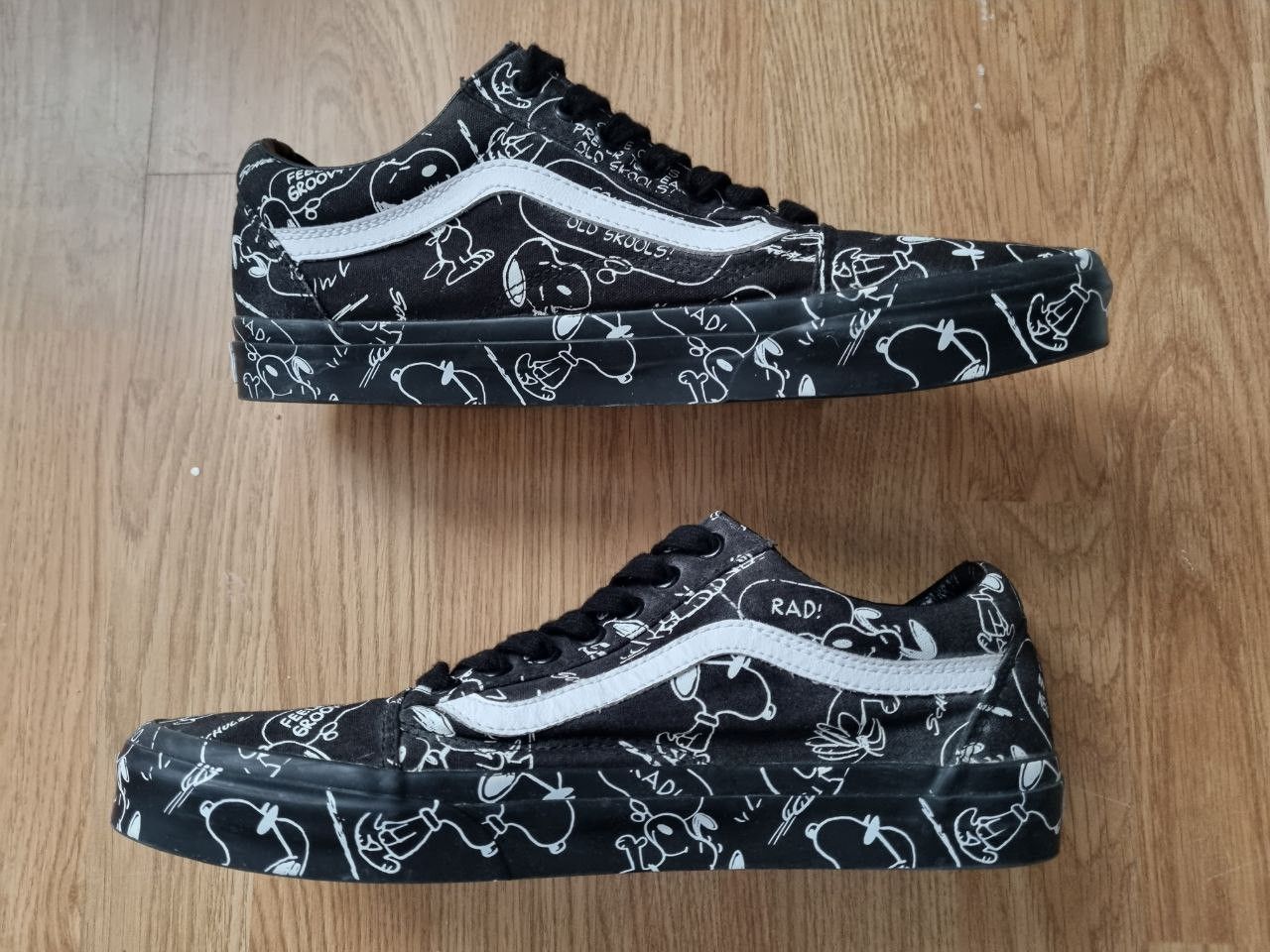 Peanuts × Vans Vans Old Skool Peanuts Snoopy Size US 10.5 / EU 43-44 - 3 Thumbnail