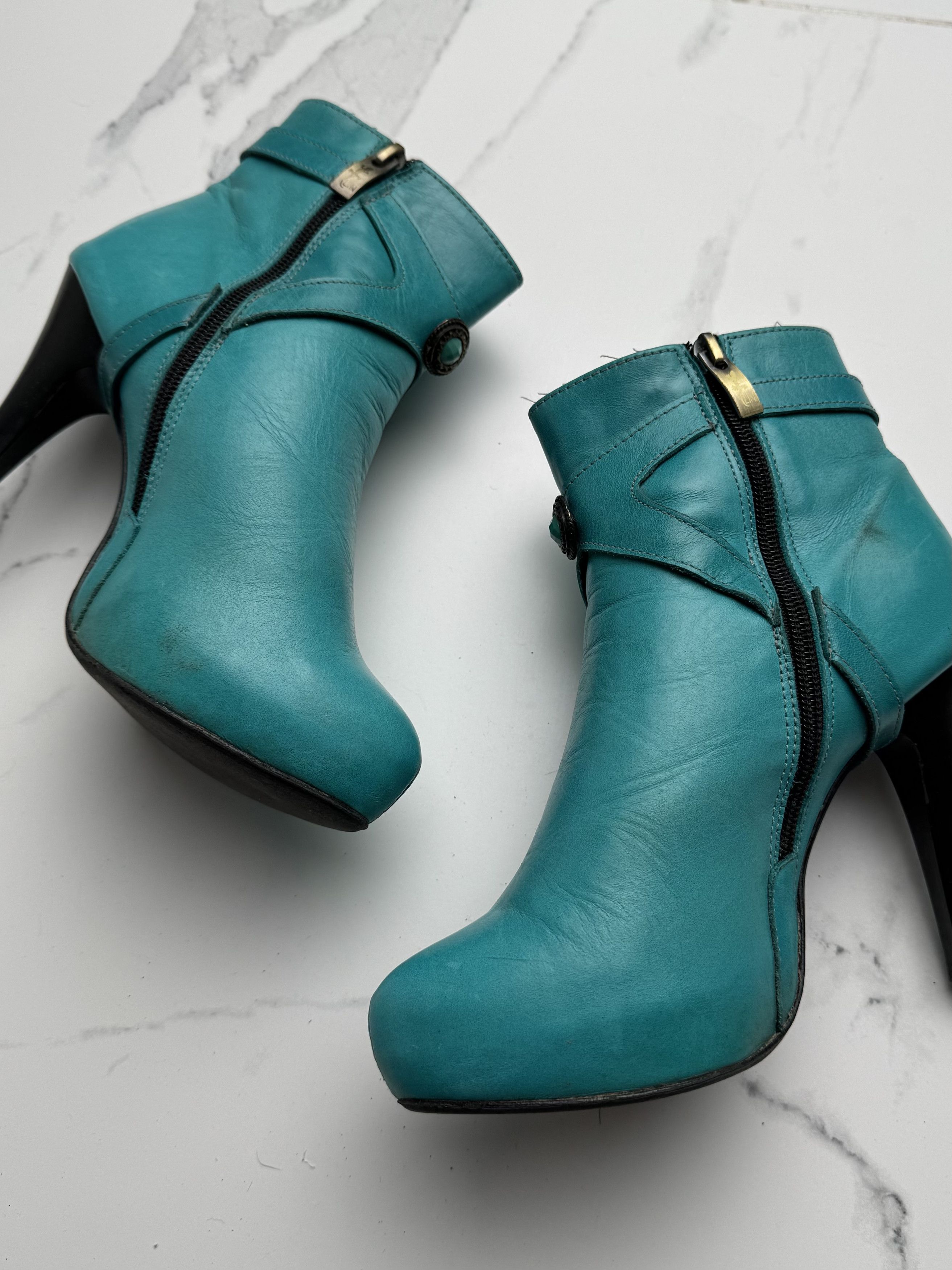 Vintage Y2K Turquoise High Heel Ankle Boots Leather Buckle Booties Size US 6 / IT 36 - 4 Thumbnail