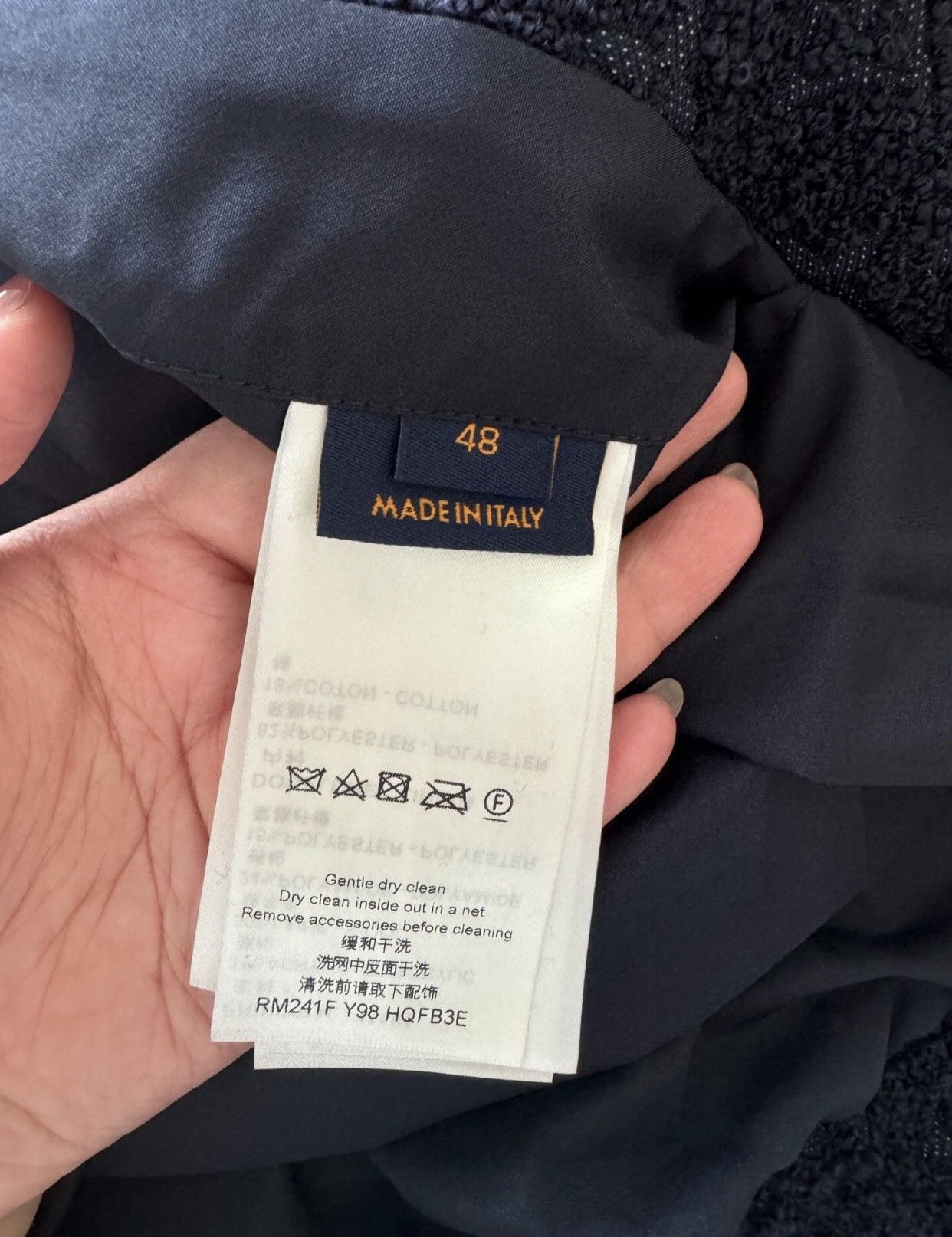 Louis Vuitton LOUIS VUITTON Teddy Circle Short Coat2412-Nextarrow Size US M / EU 48-50 / 2 - 5 Thumbnail