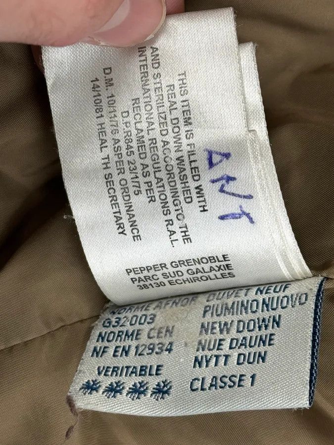 Moncler 2000s Moncler Clear Brown Puffer Jacket Size US M / EU 48-50 / 2 - 12 Thumbnail