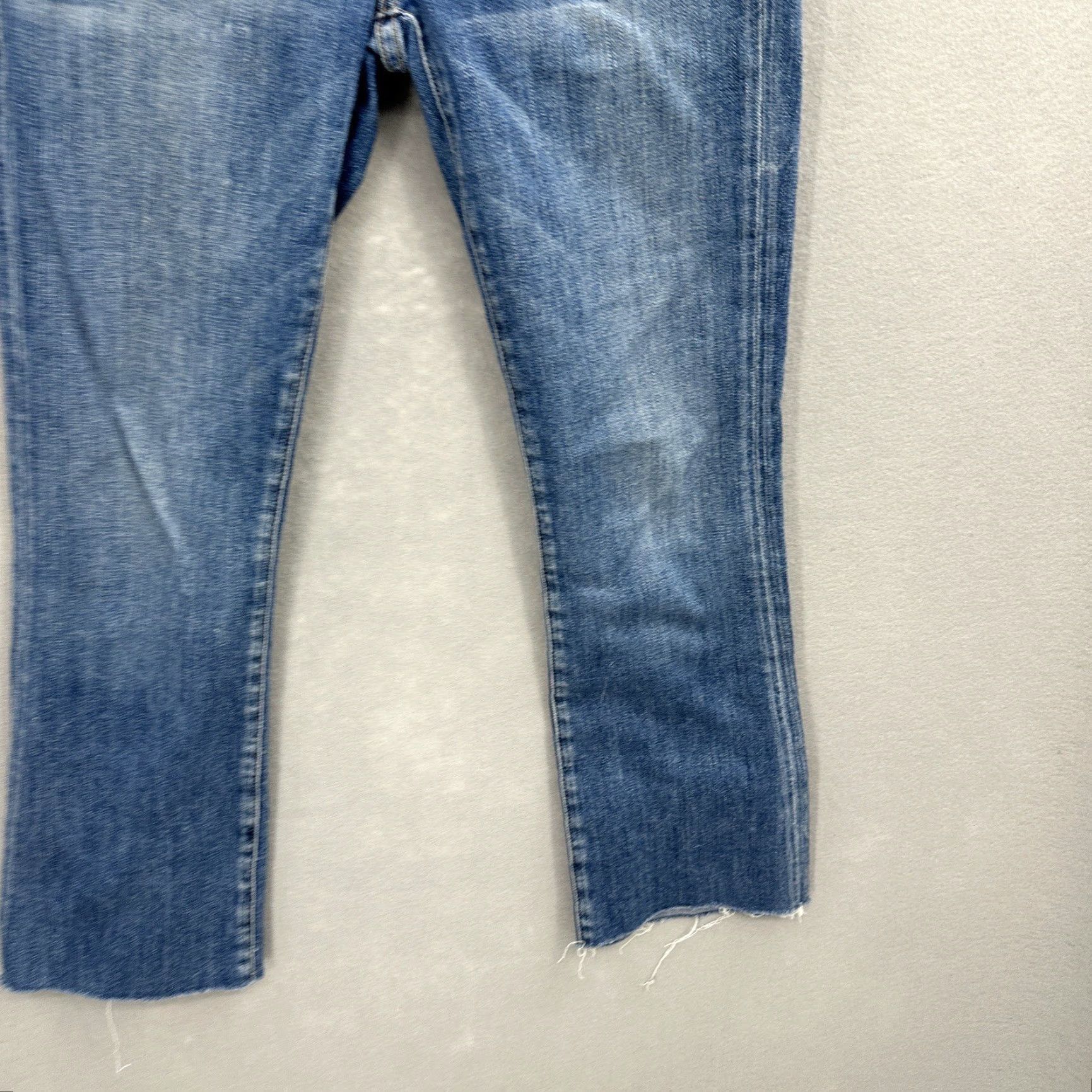 Vintage Current/Elliott Jeans Women's 23 The Kick Jean Blue Medium Distressed Ankle Denim Designer Size 40" / US 18 - 4 Thumbnail