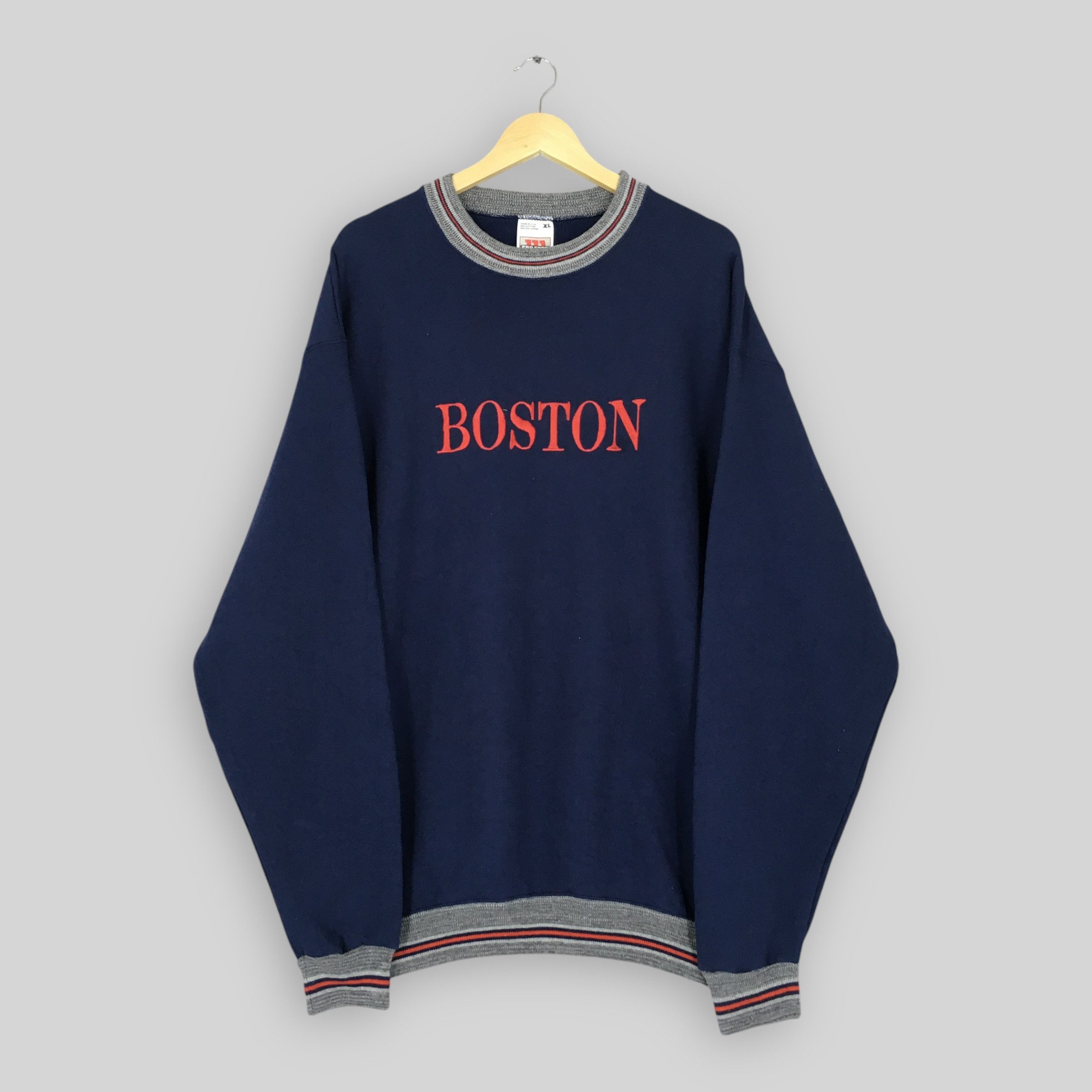 Vintage × Wilson Vintage 90s Wilson Boston Usa Sweatshirt XLarge Size US XL / EU 56 / 4 - 1 Thumbnail