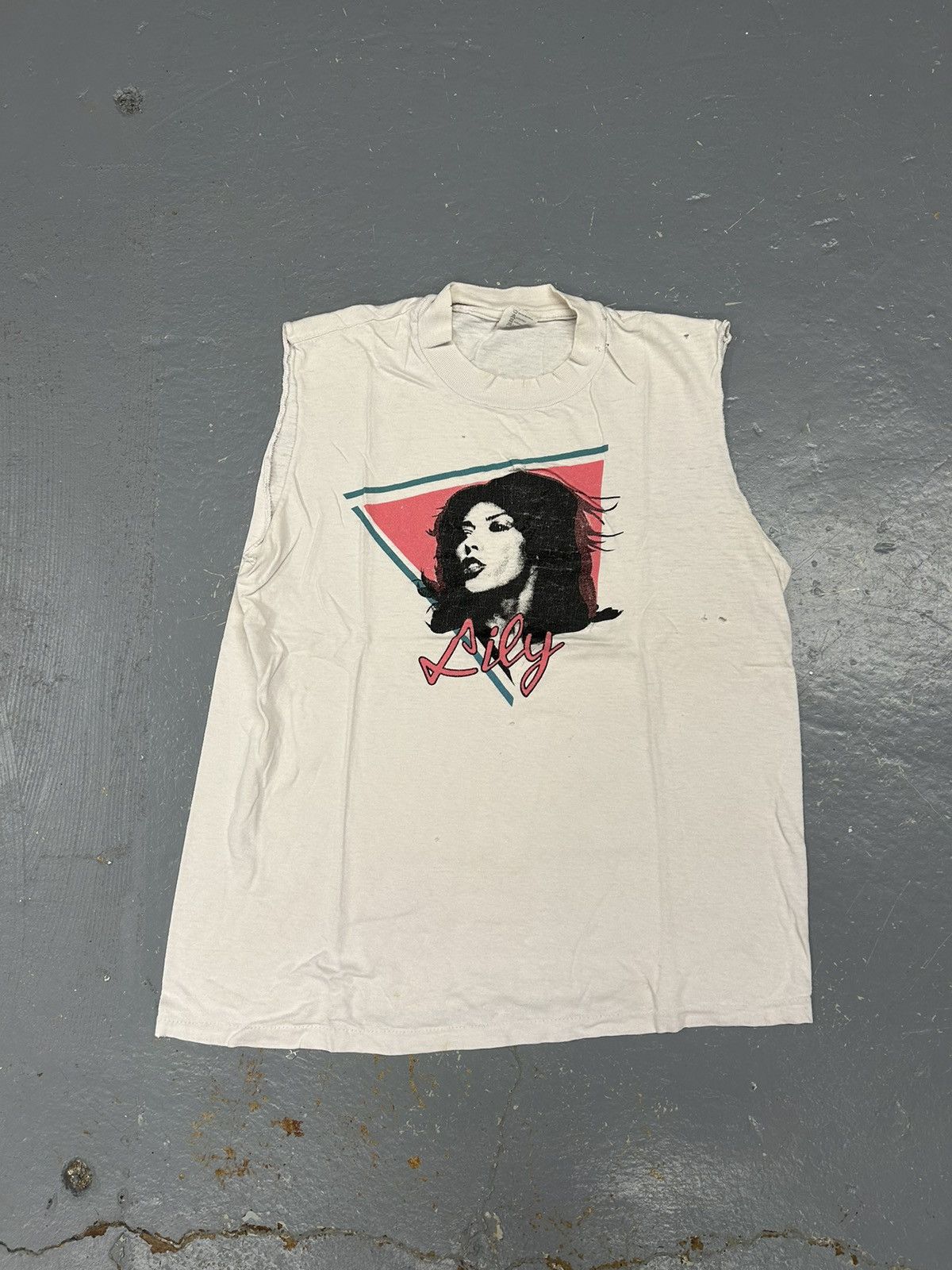 Japanese Brand × Vintage Crazy Vintage 80s Essential Lily Pornstar White Tanktop Size US S / EU 44-46 / 1 - 1 Thumbnail