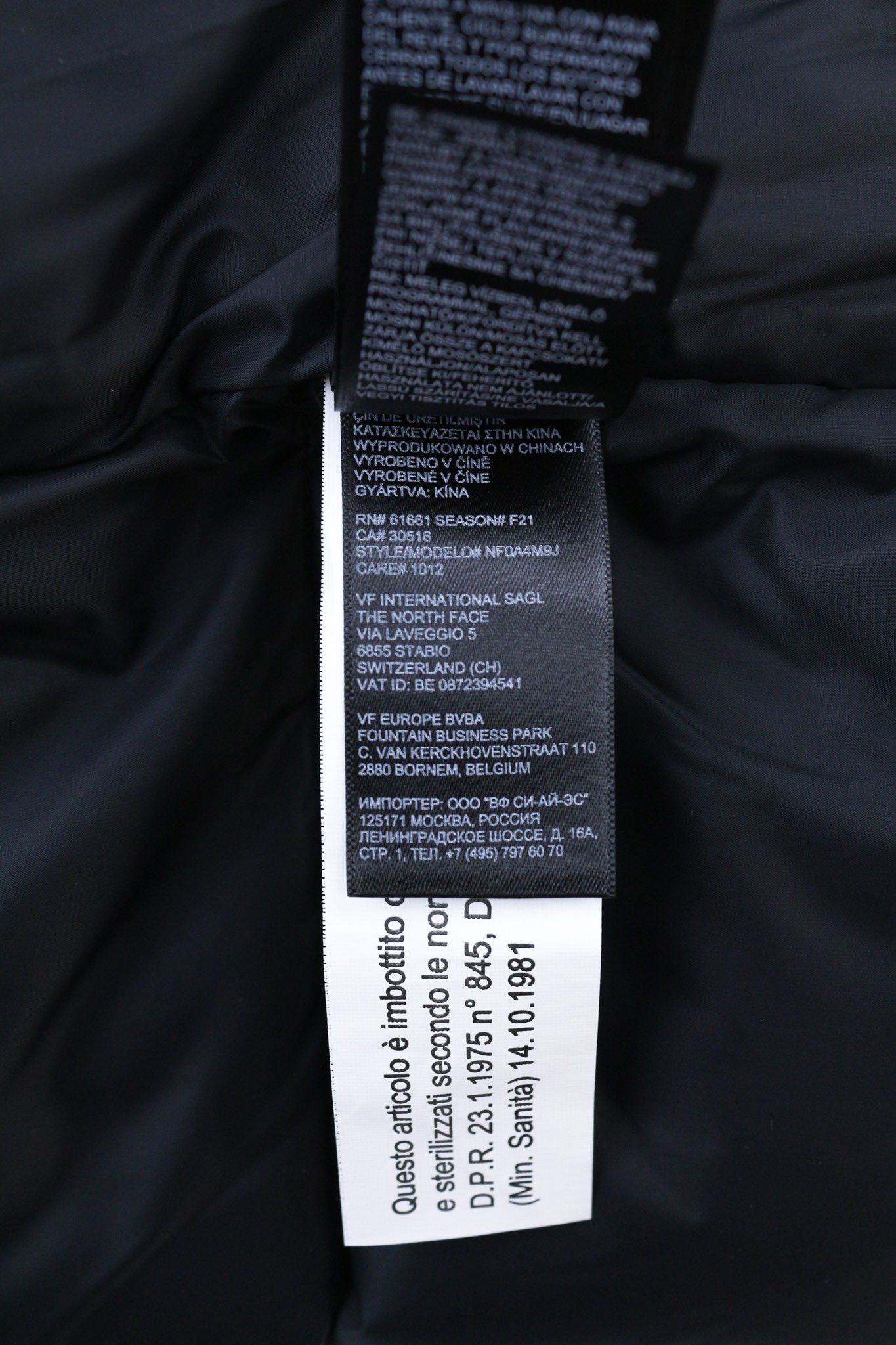 The North Face DIABLO DOWN S Black 700 Down Quilted Puffer Jacket 79780 Size US S / EU 44-46 / 1 - 9 Thumbnail