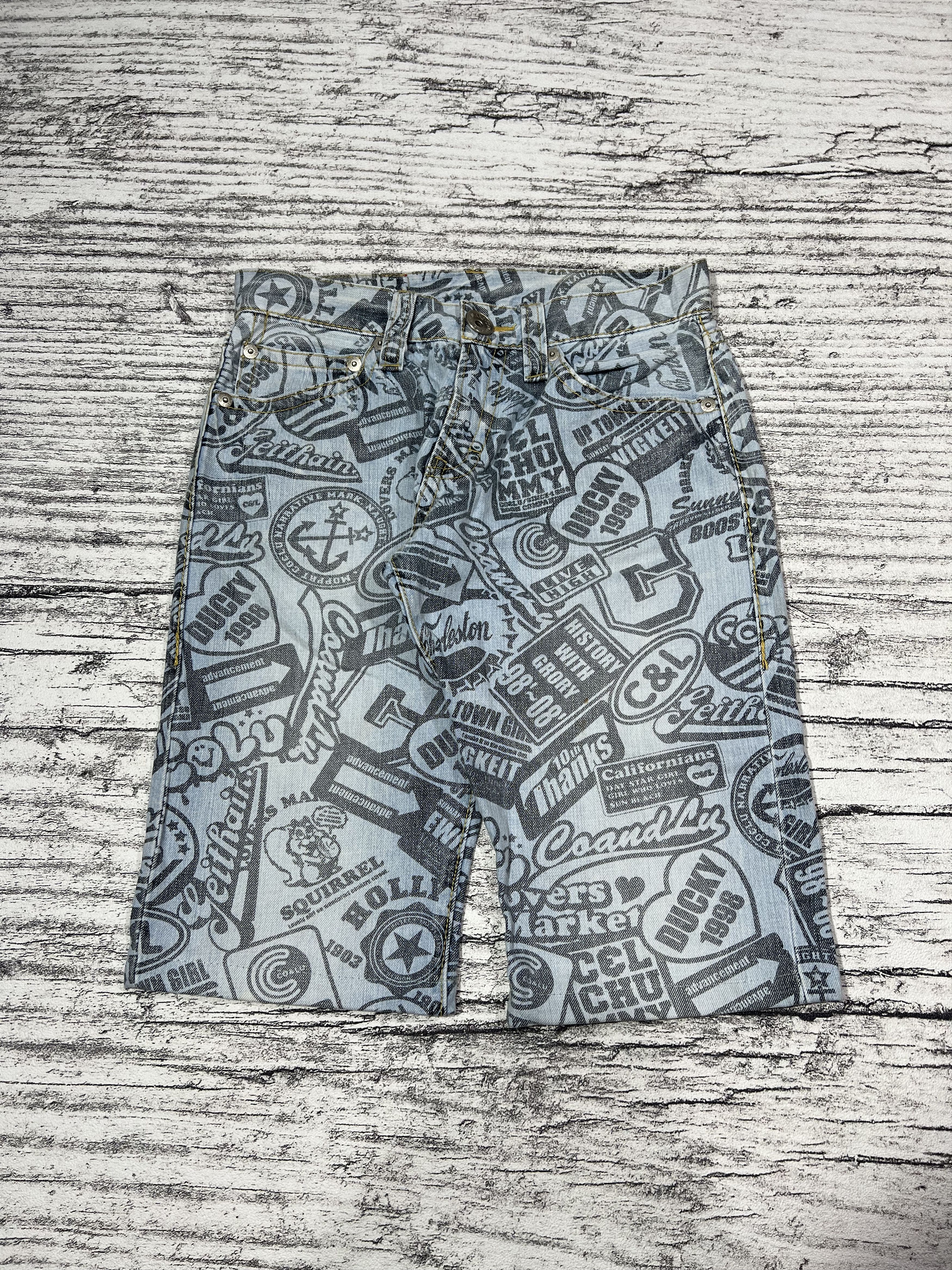 Japanese Brand 2000s Hysteric Poem Denim Jorts y2k Lgb Ifsixwasnine Size US 30 / EU 46 - 1 Thumbnail