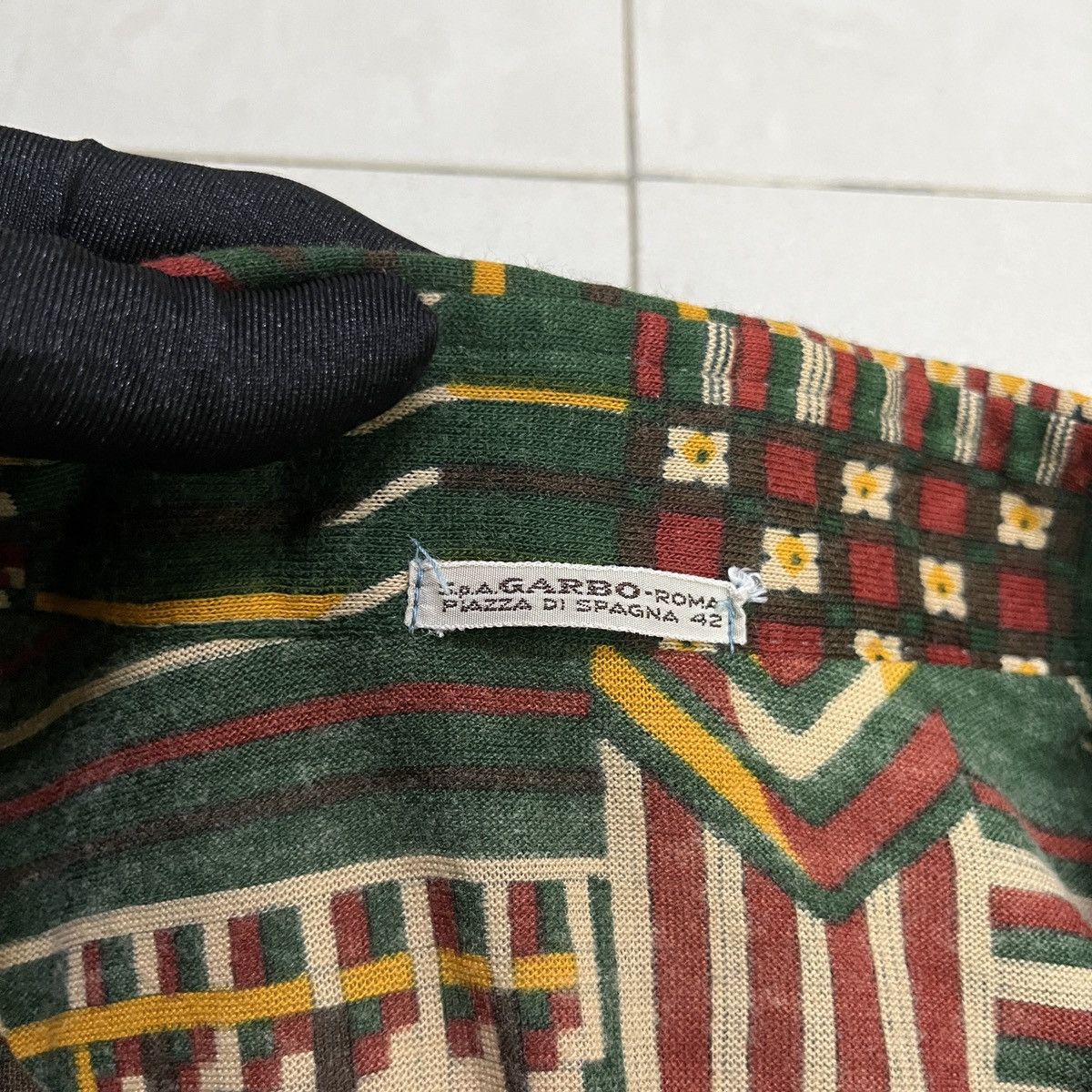 Designer × Vintage Vintage Geometric Abstract Wide Collar Button Shirt Size US S / EU 44-46 / 1 - 6 Thumbnail