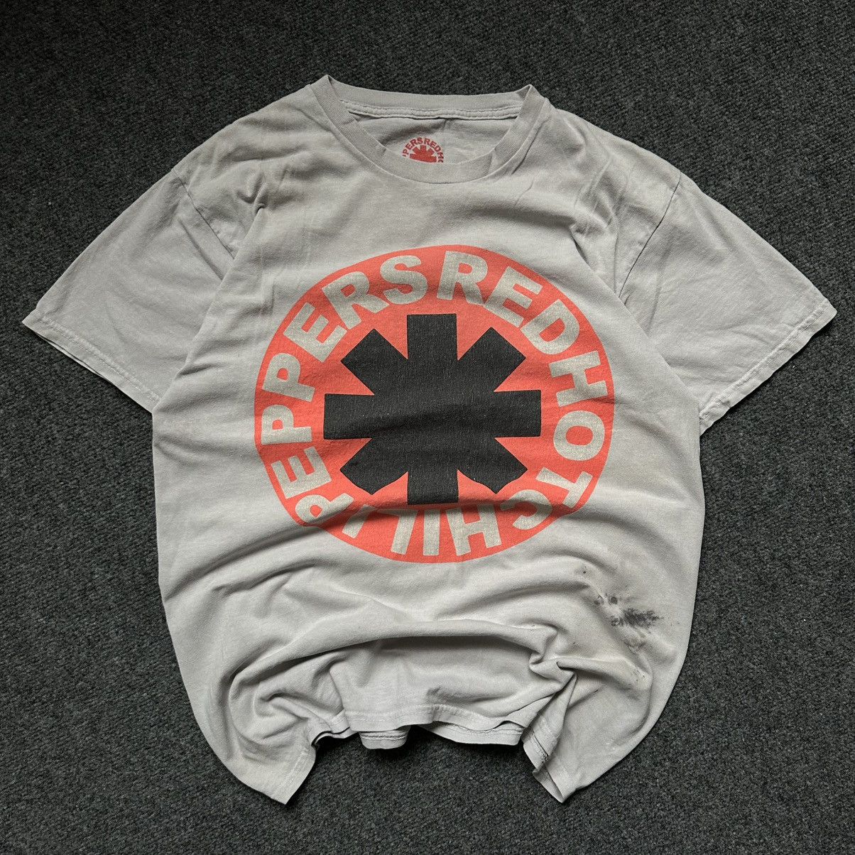Japanese Brand VTG Japanese Style Red Hot Chilli Peppers T-shirts Size M Size US M / EU 48-50 / 2 - 3 Thumbnail