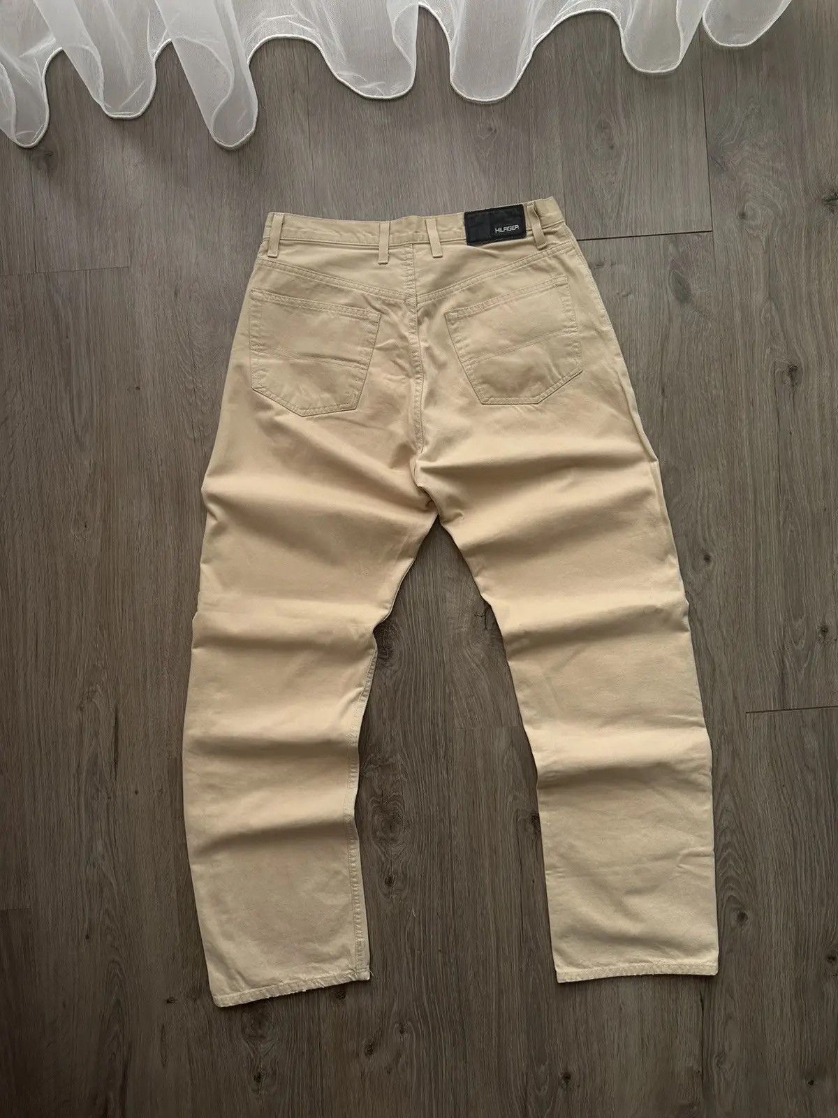 Tommy Hilfiger × Vintage Vintage Tommy Hilfiger Beige Casual Pants Size US 32 / EU 48 - 8 Thumbnail