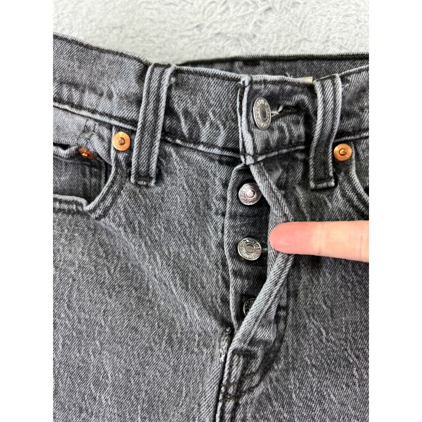Levi's Levis Premium Womens Jeans 24 Black Denim Wedgie Button Fly 23x26 Size 42" / US 20 - 5 Thumbnail