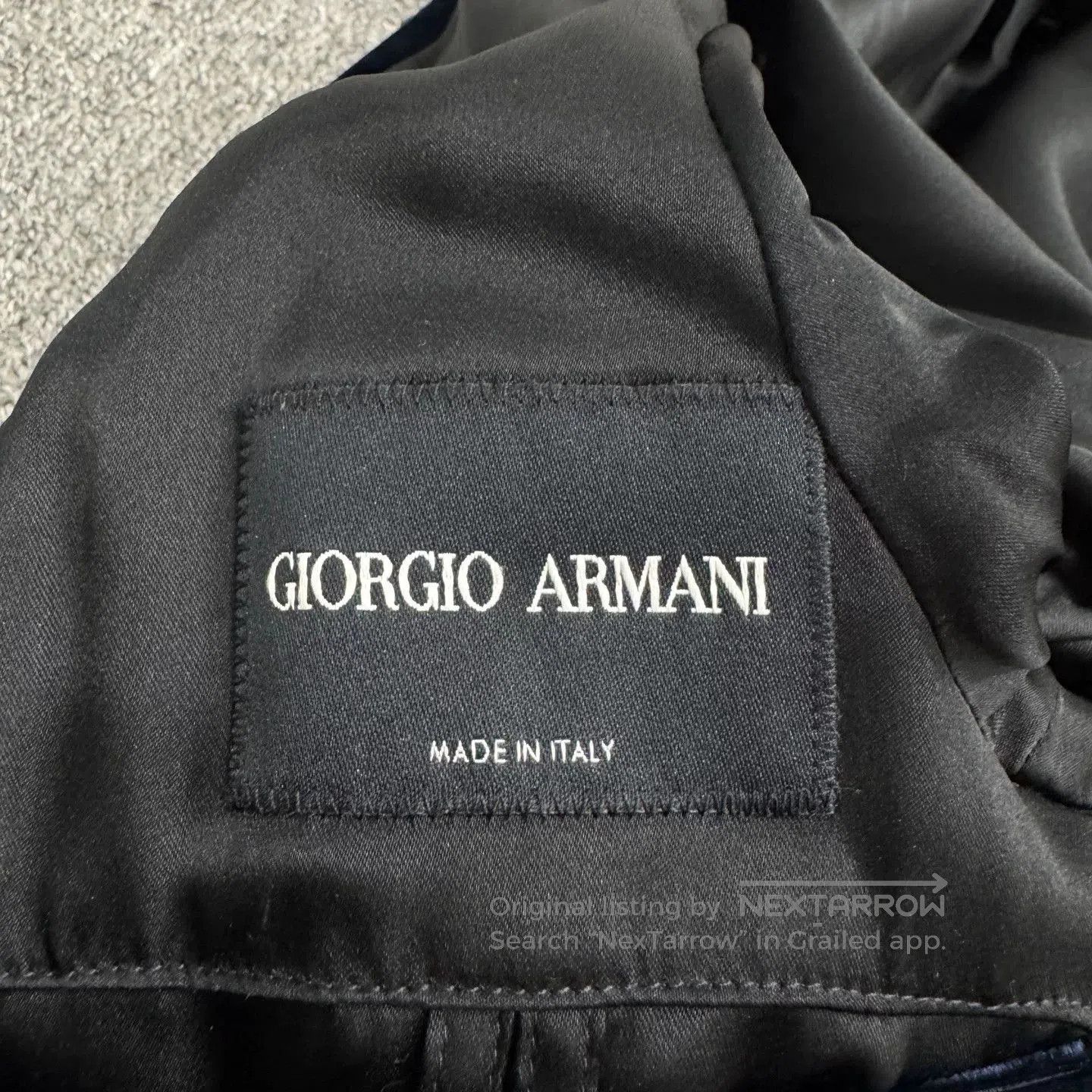 Giorgio Armani Giorgio Armani Velvet Blazer. Size US M / EU 48-50 / 2 - 2 Thumbnail