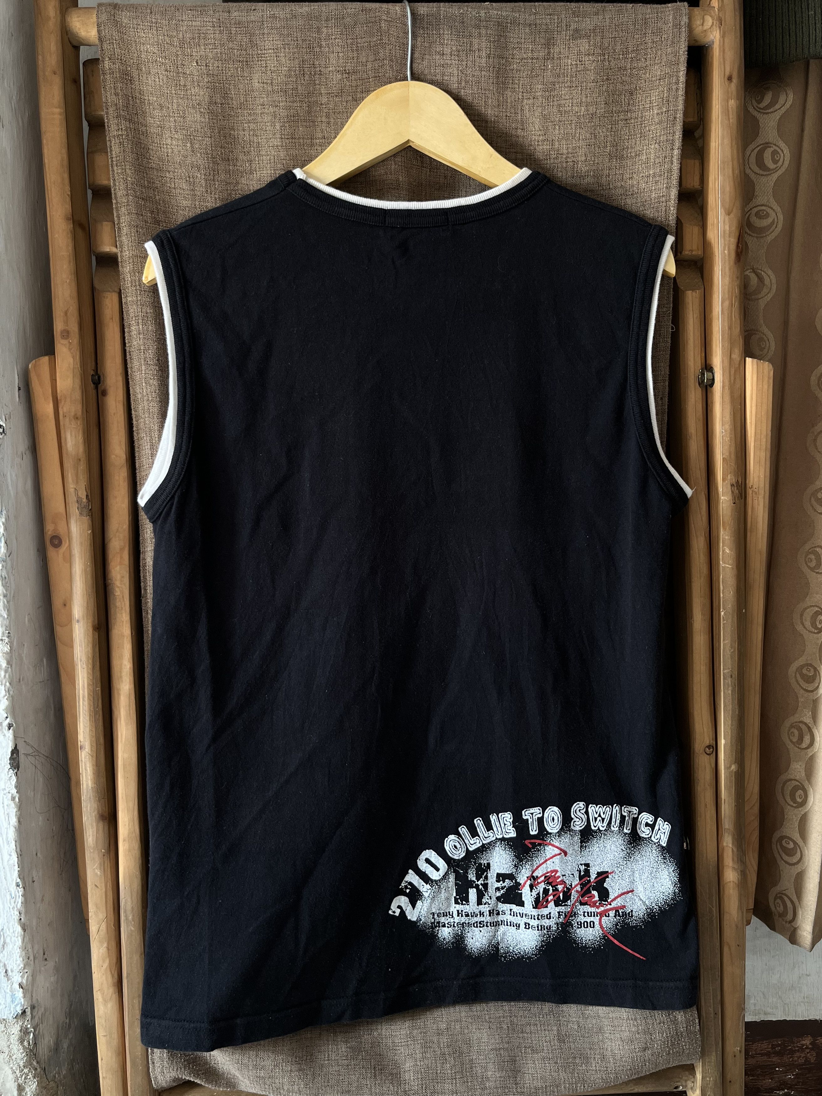 Japanese Brand Japanese Brand Hawk Poem Sleeveless T-Shirt Size US M / EU 48-50 / 2 - 10 Thumbnail