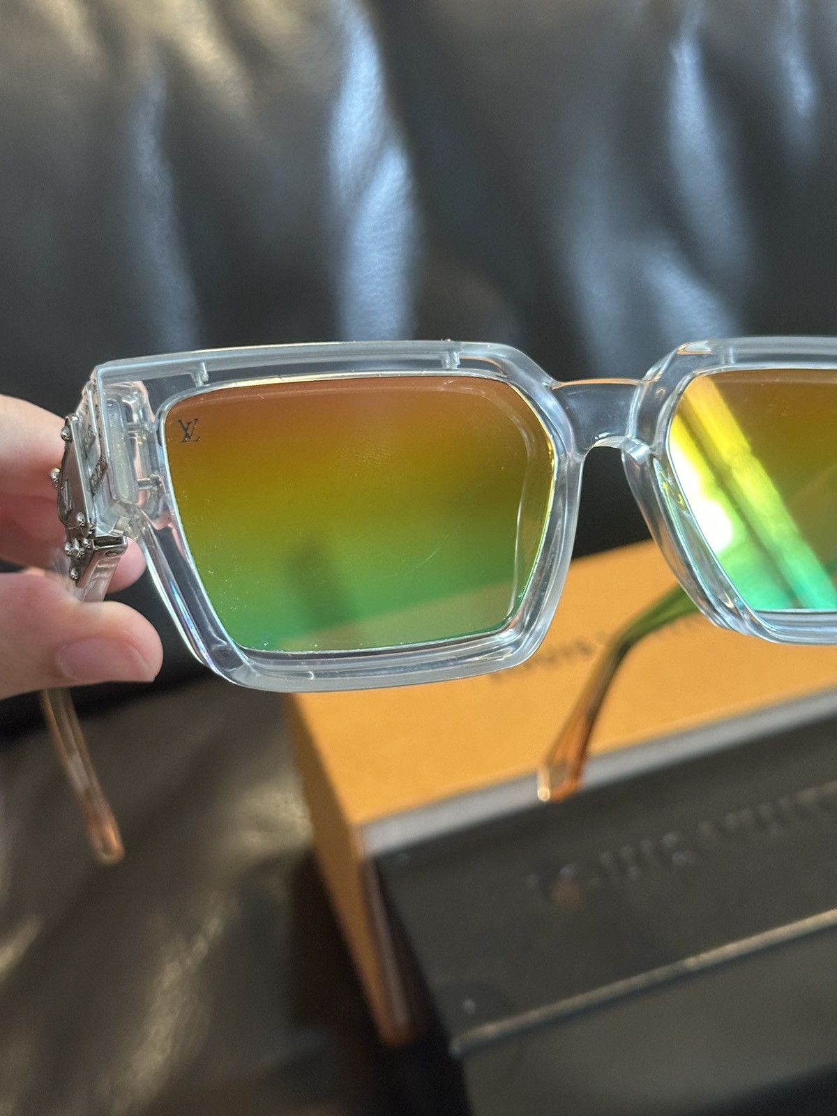 Louis Vuitton Louis Vuitton 1.1 Millionaire Transparent Sunglasses Z1812W Size ONE SIZE - 4 Thumbnail