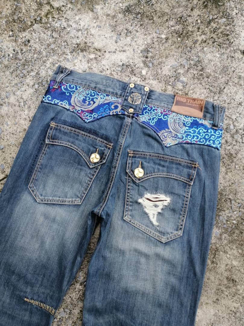 Japanese Brand Osaka Big Train Japan Embroidered Denim Jeans Size US 34 / EU 50 - 2 Thumbnail