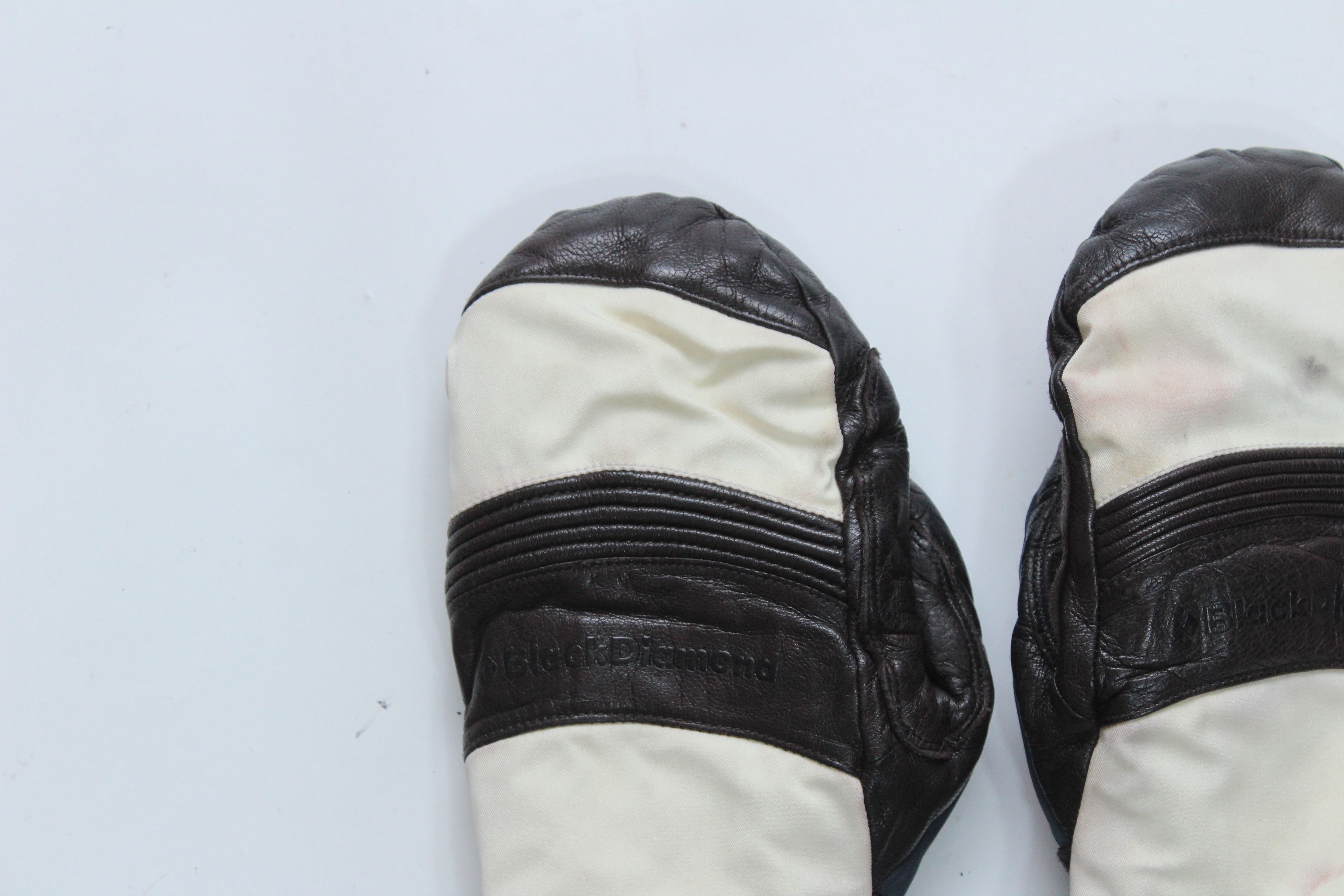 Black Diamond Black Diamond Leather Mitten Gloves Outdoor Hype Size ONE SIZE - 4 Thumbnail