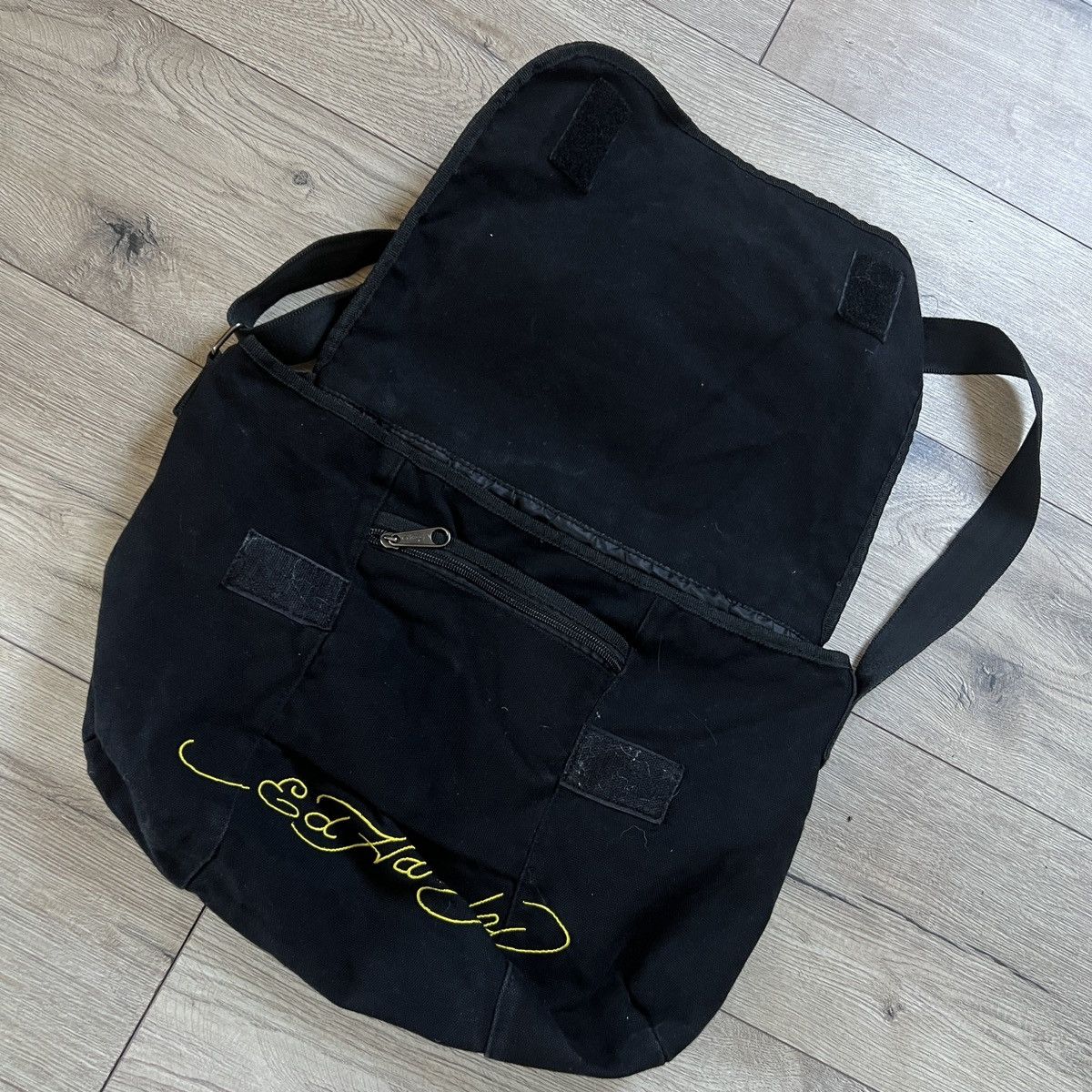 Christian Audigier × Ed Hardy × Vintage Ed Hardy Christian Audigier Vintage Y2k Rare Messenger Bag Size ONE SIZE - 6 Thumbnail