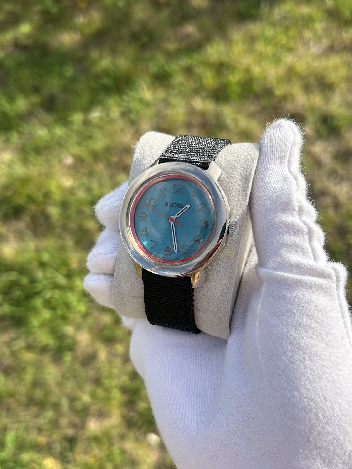 Vintage Vintage Watch Vostok USSR Soviet Mechanical Wristwatch 1980 Size ONE SIZE - 12 Thumbnail