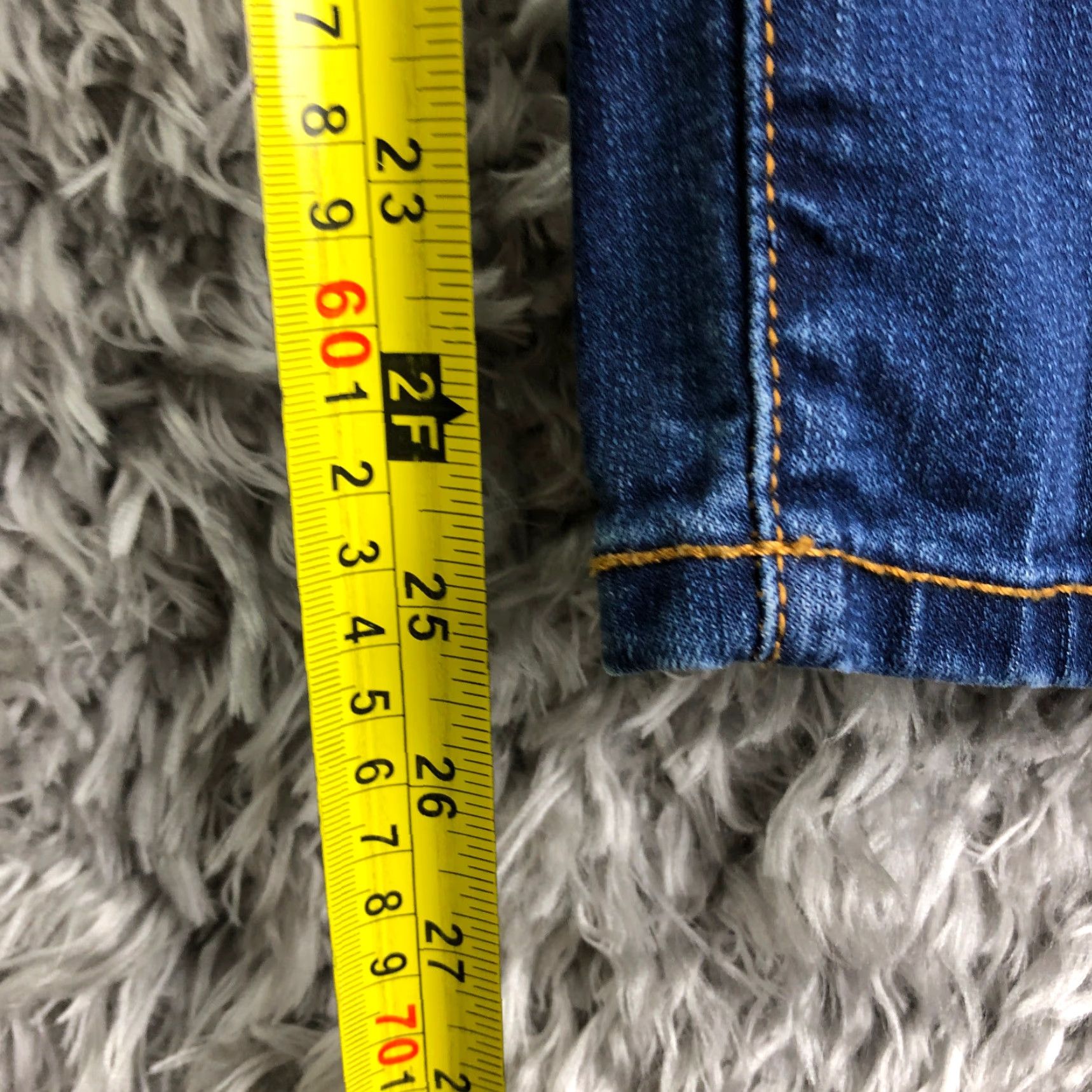 Vintage VINTAGE Aeropostale Womens Size 8 Mid Rise Skinny Medium Wash Blue Denim Jeans Size 30" / US 8 / IT 44 - 3 Thumbnail