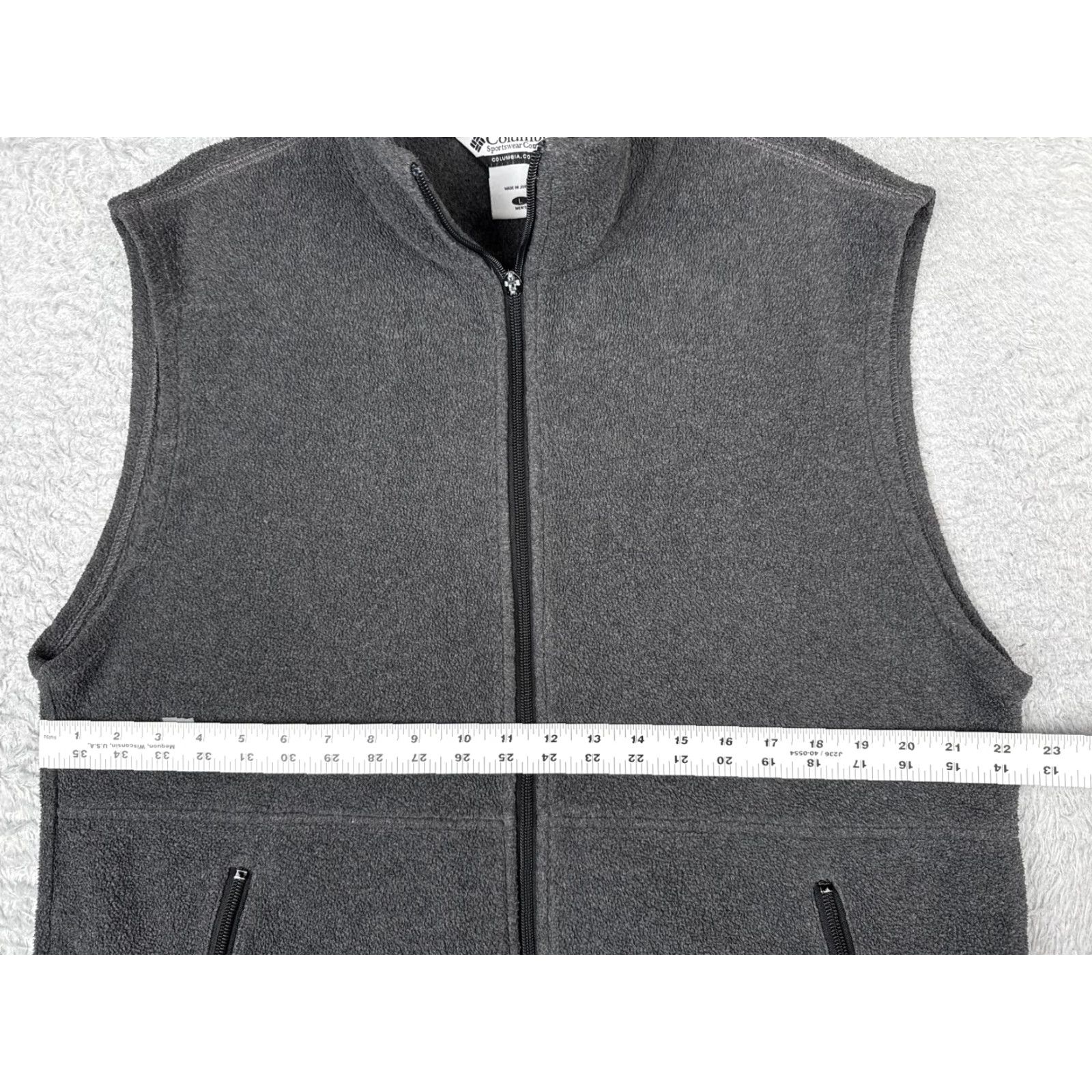 Vintage Columbia Vest Mens Large Gray Full Zip Pockets Fleece Outdoor Hiking Warm Lightweight Size US L / EU 52-54 / 3 - 7 Thumbnail