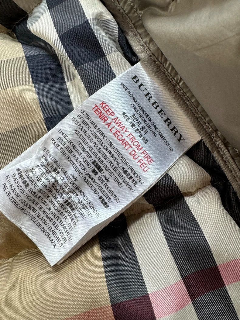 Burberry Burberry Burberry Kids Down Jacket with Checked Lining-250 Size XL / US 12-14 / IT 48-50 - 4 Thumbnail