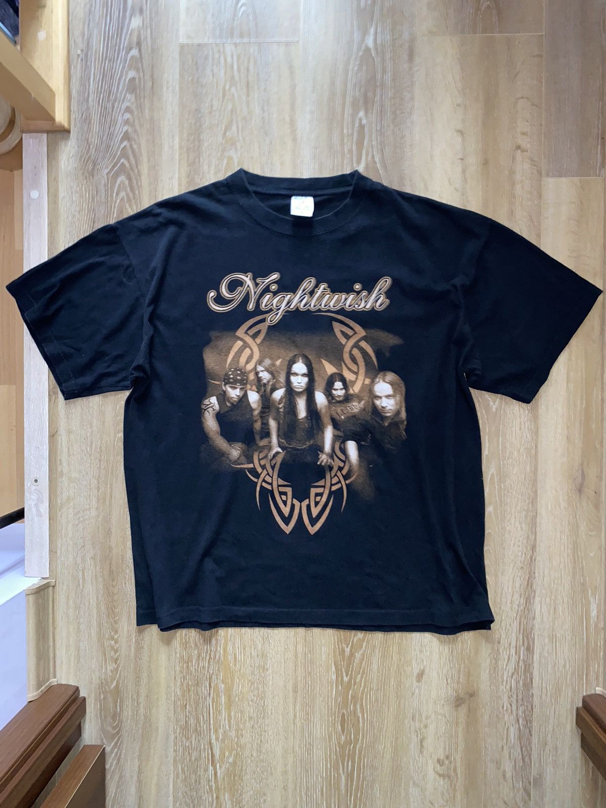 Band Tees Nighwish an angel my side vintage 2005 00 90s tee Size US XL / EU 56 / 4 - 1 Thumbnail
