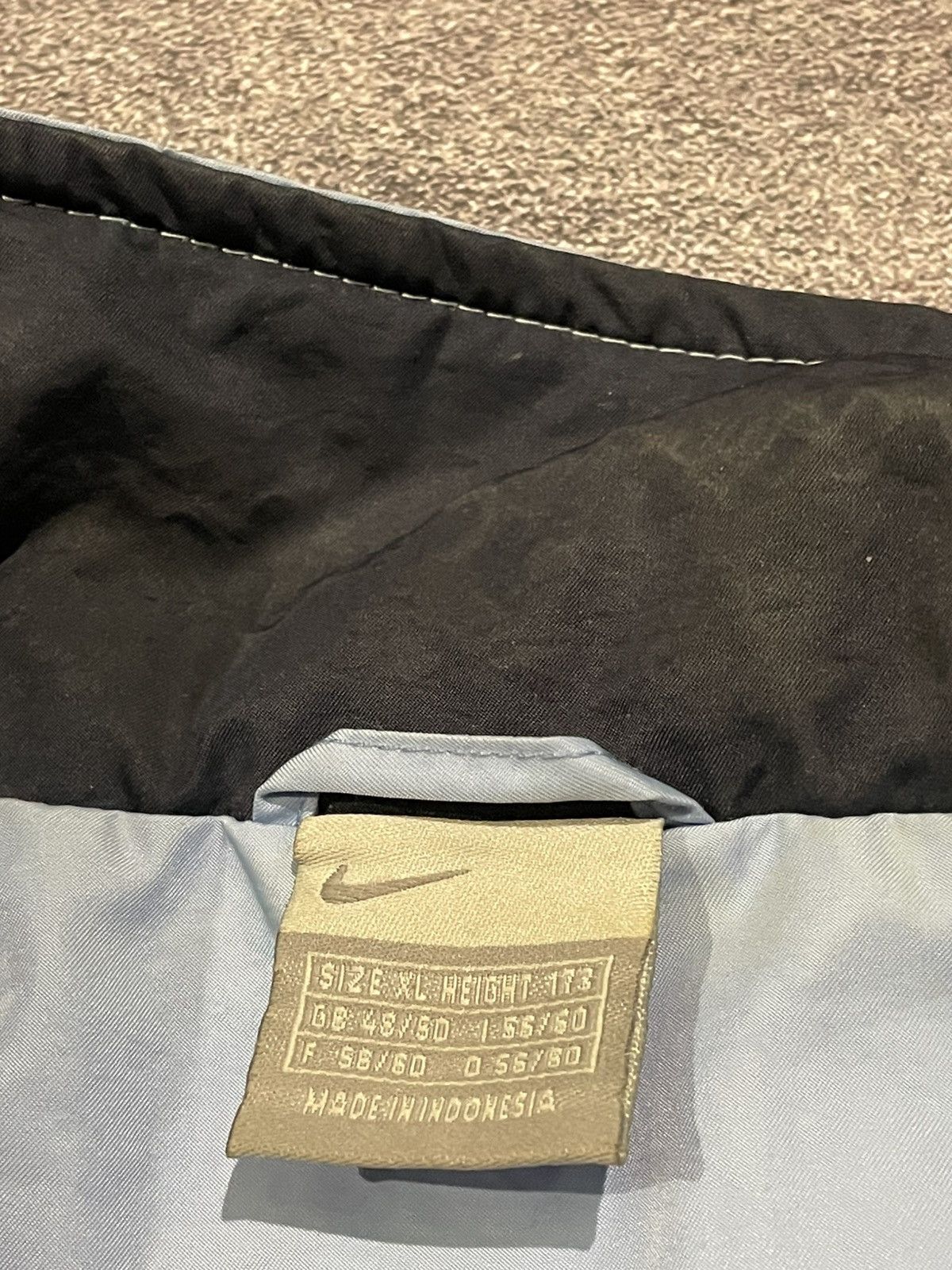 Nike × Vintage Vintage 00s Nike Y2K Nylon Tracksuit Drill Size 28" / US 6 / IT 42 - 6 Thumbnail
