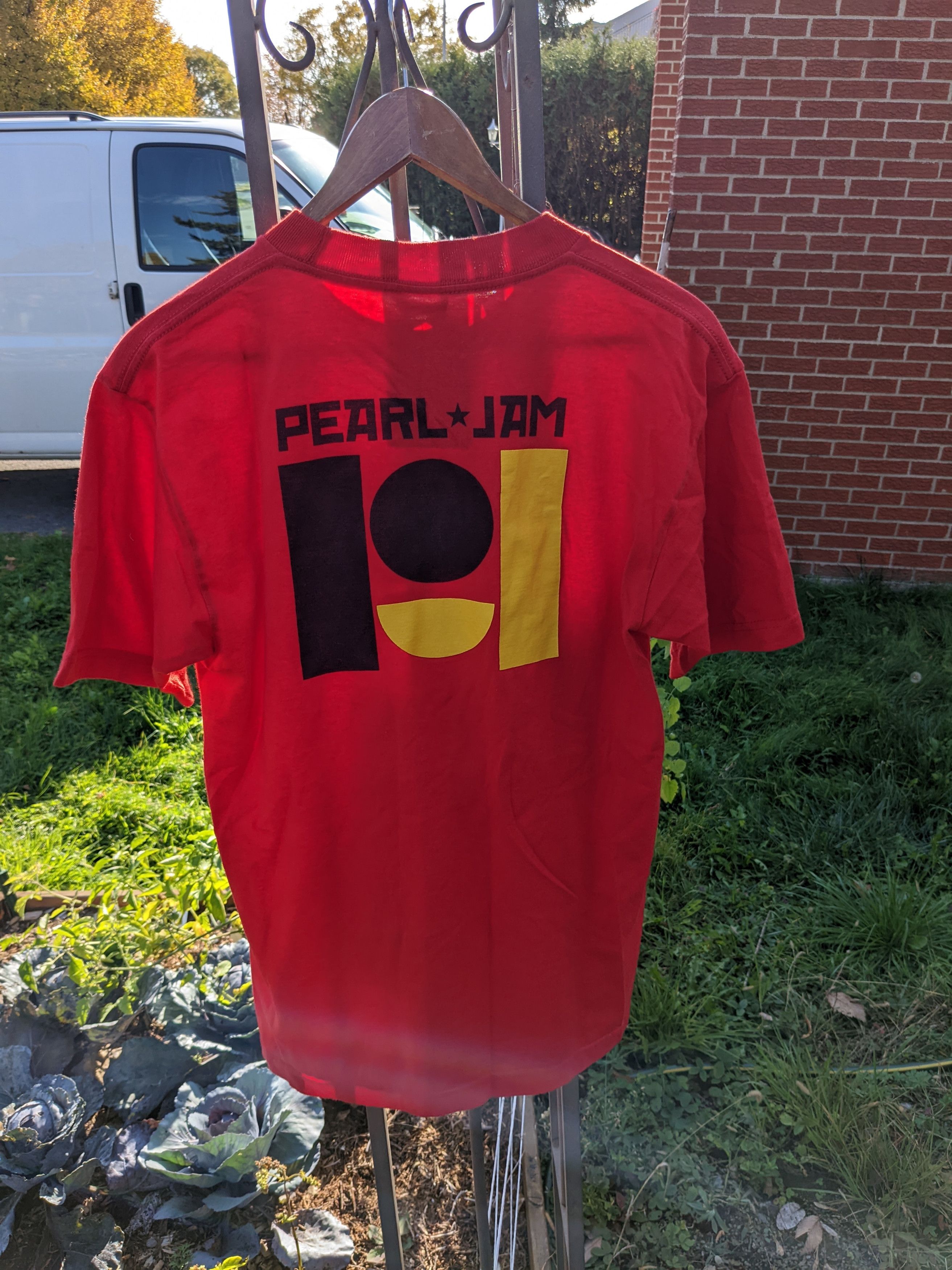 Vintage Y2K Pearl Jam tee Size US M / EU 48-50 / 2 - 1 Thumbnail