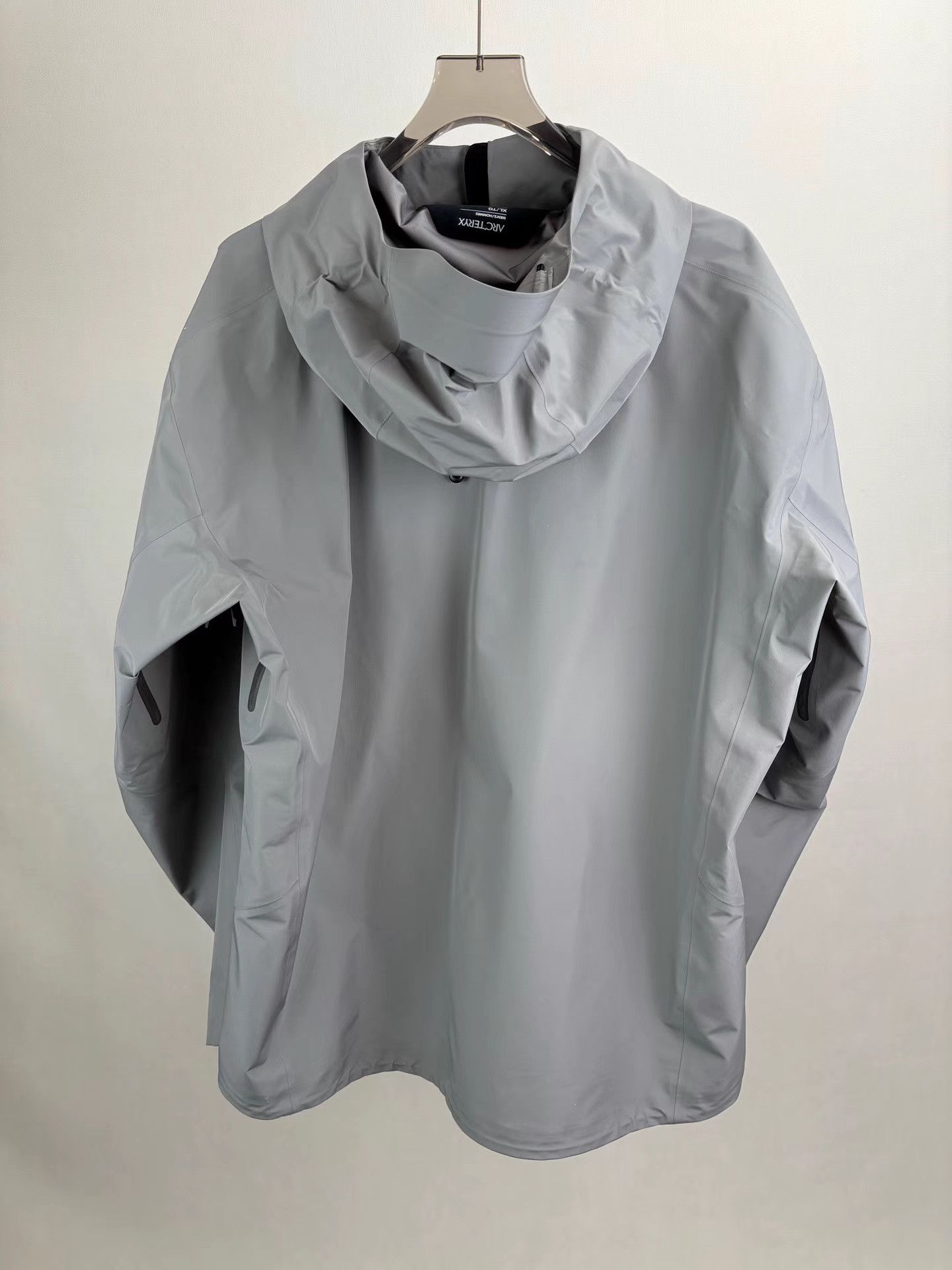 Arc'teryx ARCTERYX BETA LIGHTWEIGHT Spatial Grey Shell Jacket Size US XL / EU 56 / 4 - 2 Thumbnail