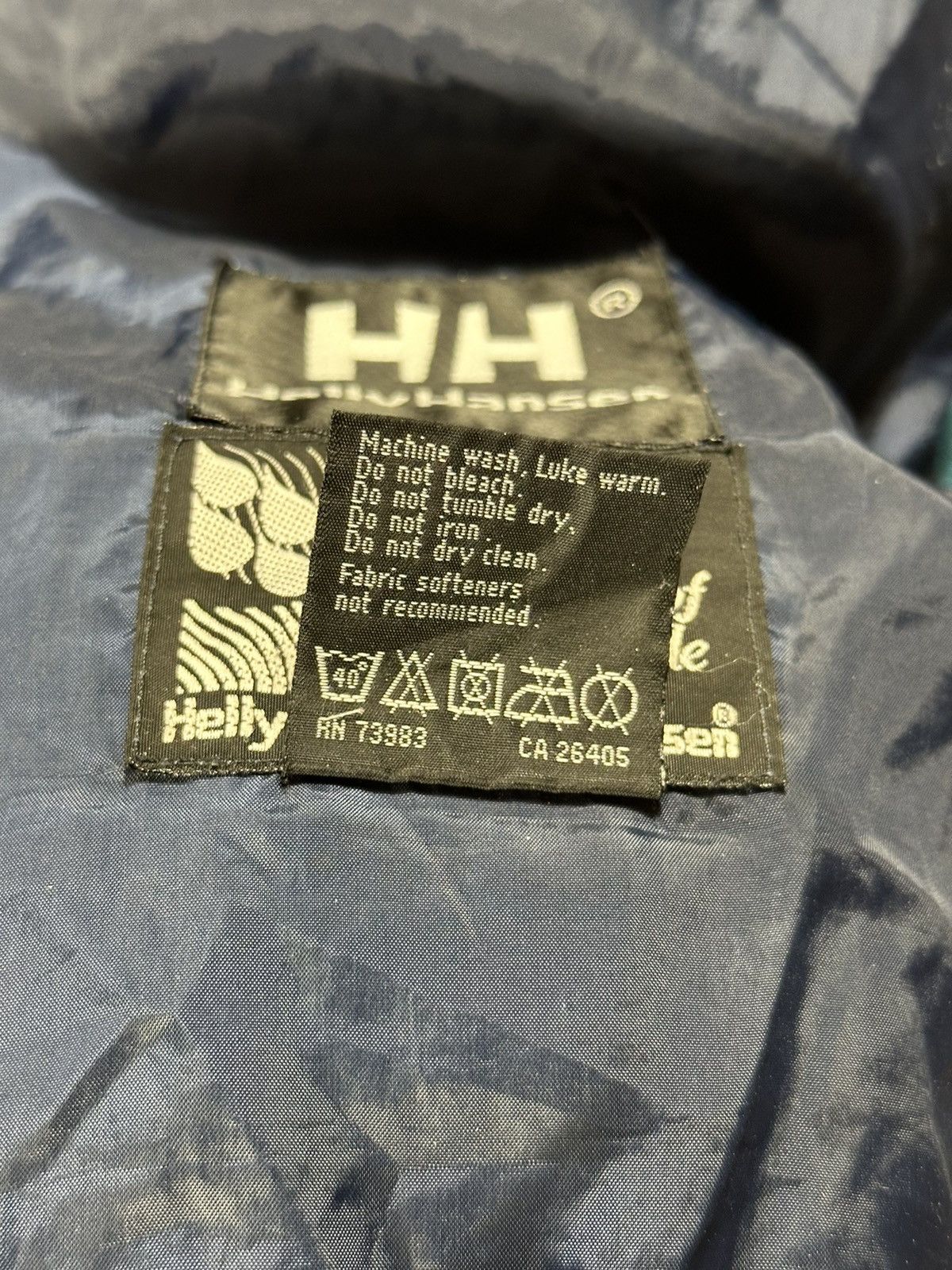 Helly Hansen Helly Hansen Vintage Waterproof Windbreaker Jacket Size US L / EU 52-54 / 3 - 7 Thumbnail