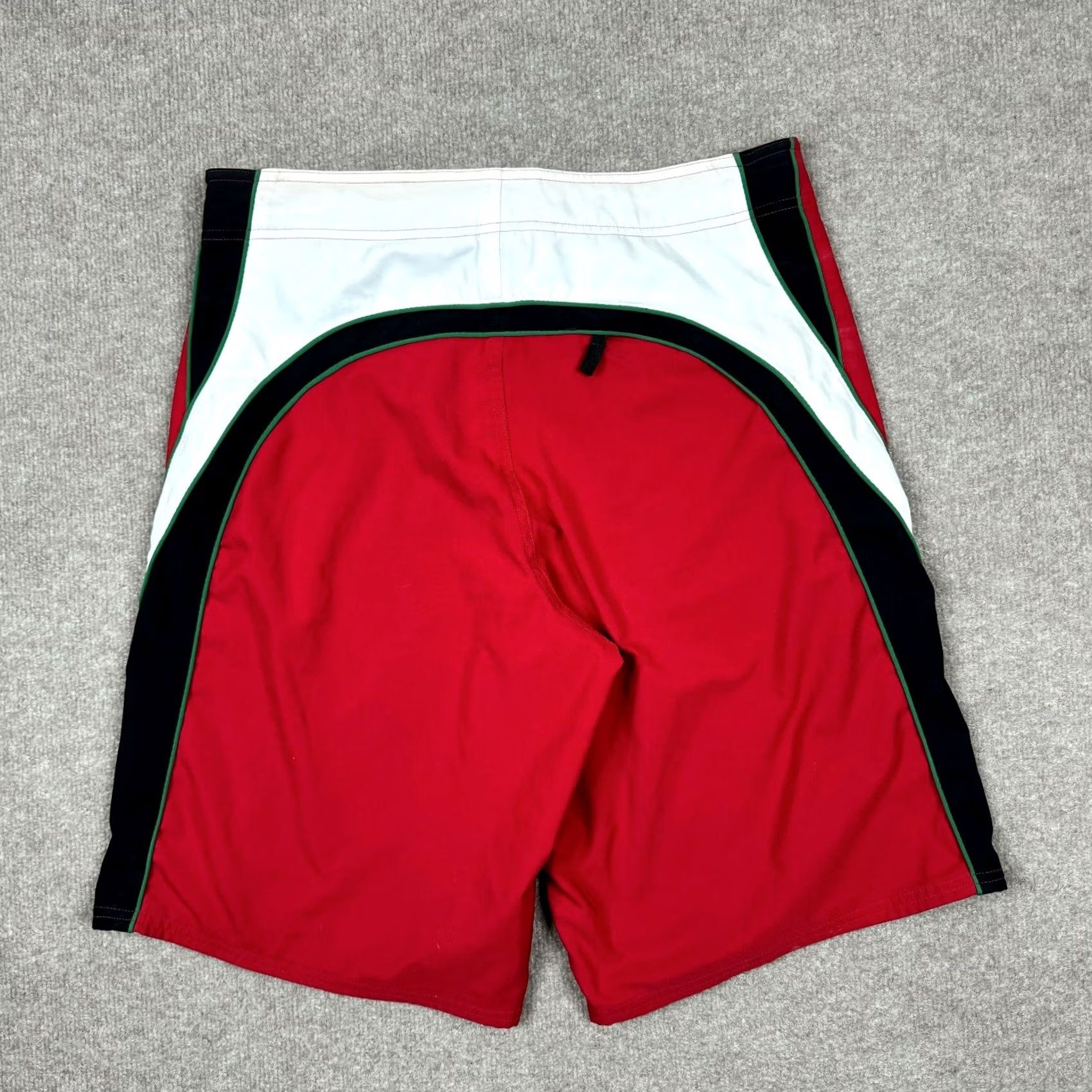 Roundtree & Yorke First Wave Board Shorts Men 34 Red Lightweight Performance Adult Swim Trunk Beach Surfing Size US 34 / EU 50 - 6 Thumbnail