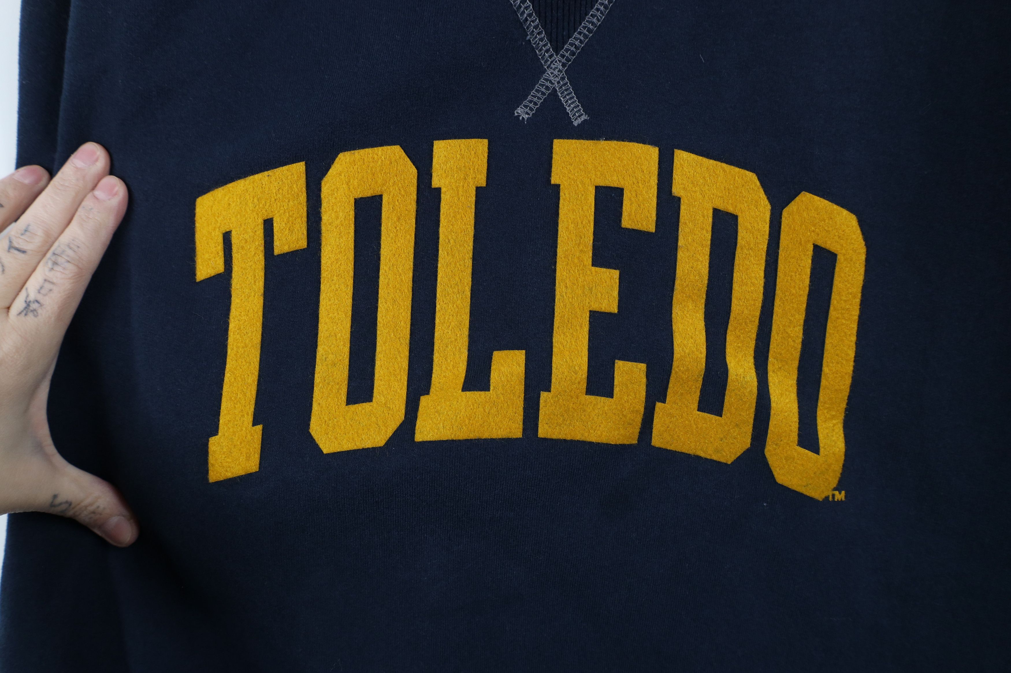Champion × Vintage Vintage 90s Champion Heavyweight University of Sweatshirt Size US XXL / EU 58 / 5 - 5 Thumbnail