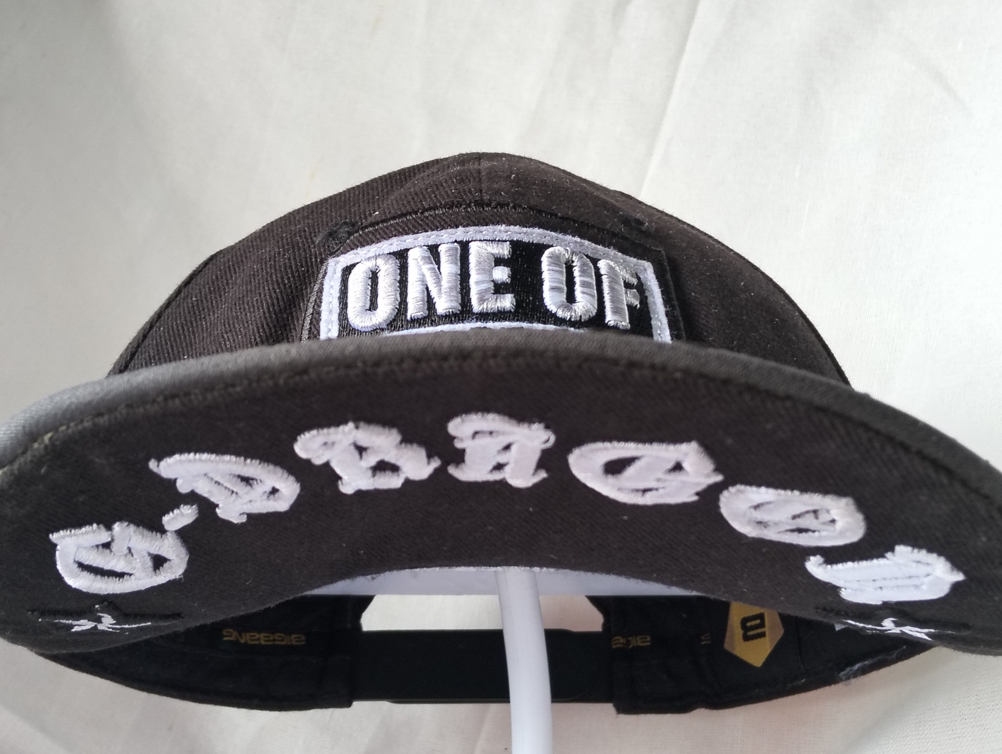 Other 🔥 G-Dragon Bigbang YG Ent., One of a Kind Snapback Hat 🔥 Size ONE SIZE - 1 Thumbnail