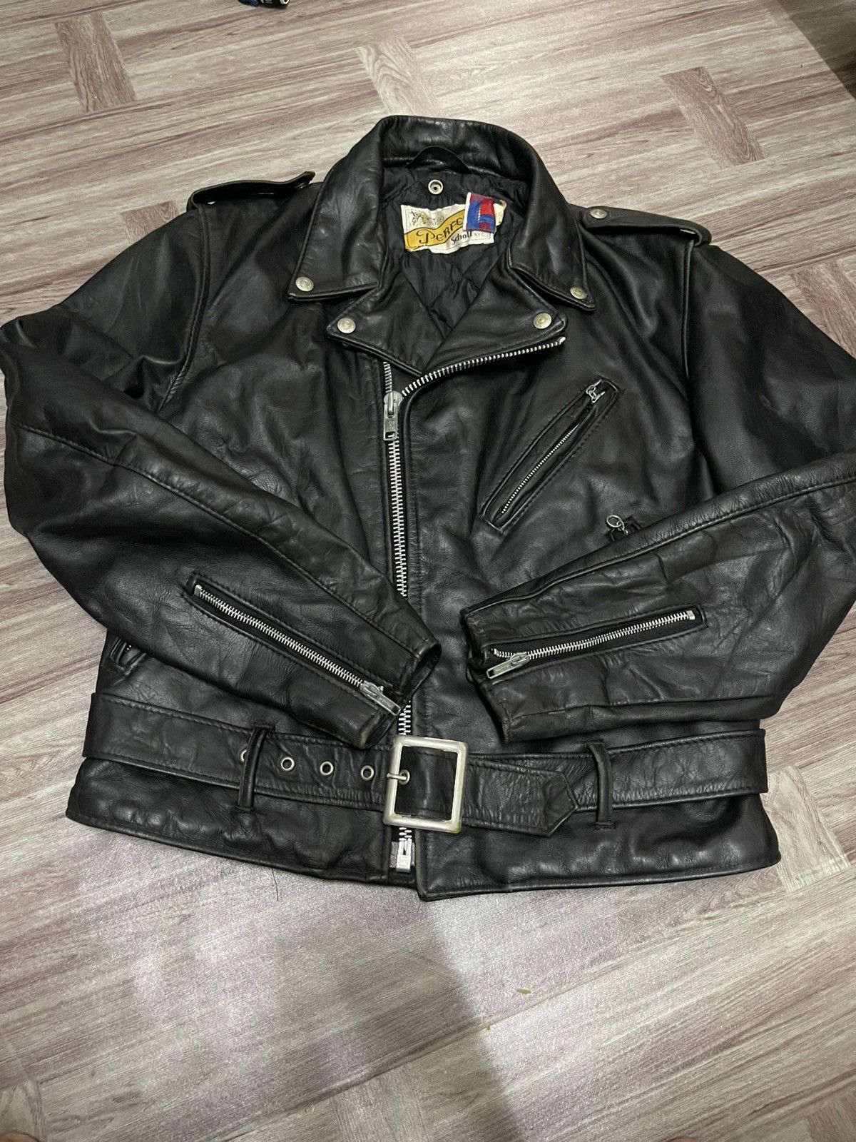 Vintage schott perfecto leather jacket