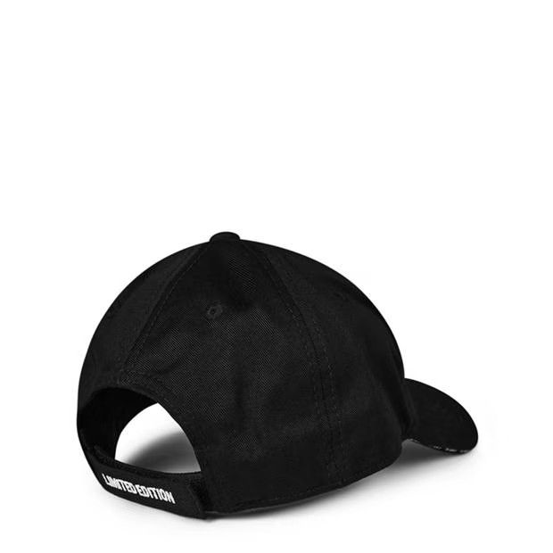 Vetements o1g2r1mq0824 Size: OS / Vete Logo Cap in Black Size ONE SIZE - 2 Thumbnail