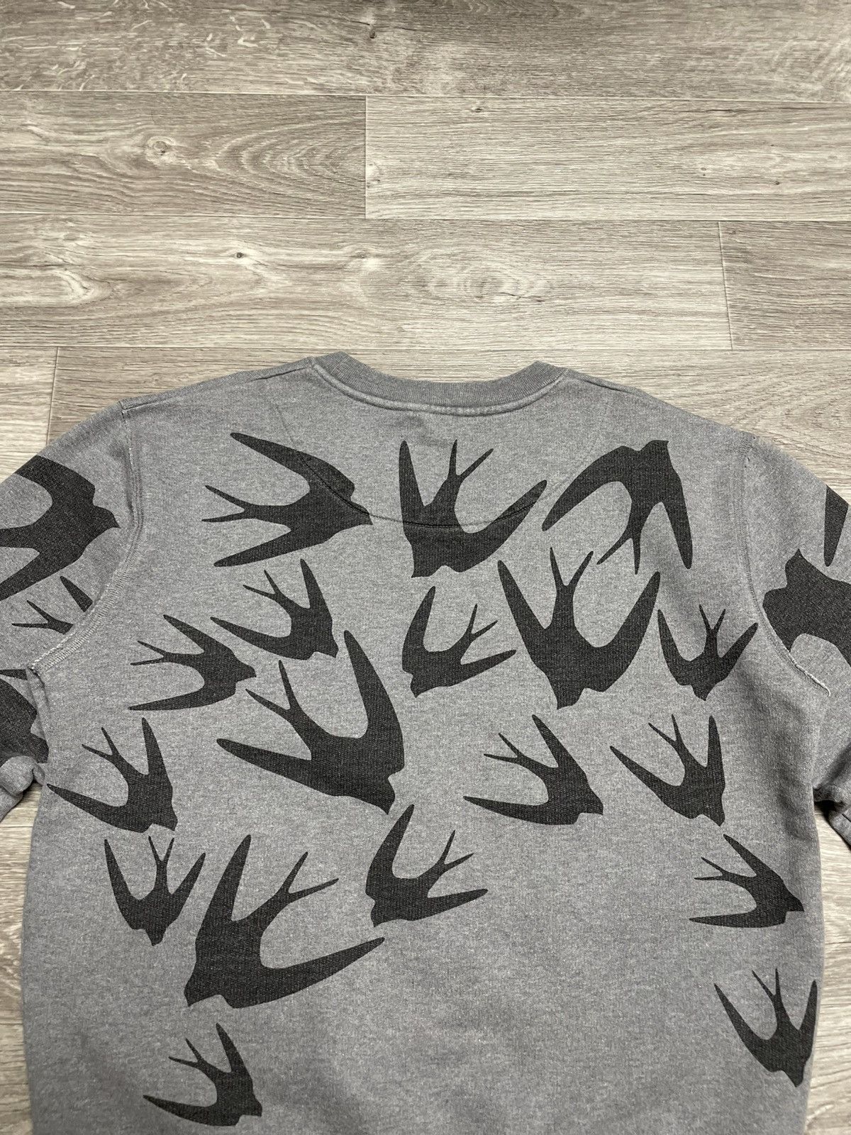 Alexander McQueen Alexander McQueen McQ Birds All Over Print Gray Sweatshirt Size L / US 10 / IT 46 - 15 Thumbnail