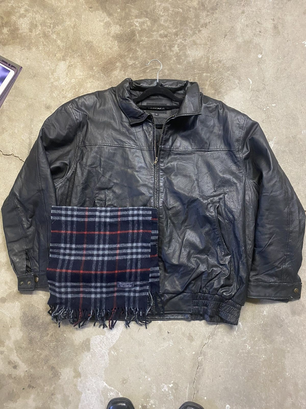 Other Leather bomber jacket paired with Size US XXL / EU 58 / 5 - 1 Thumbnail