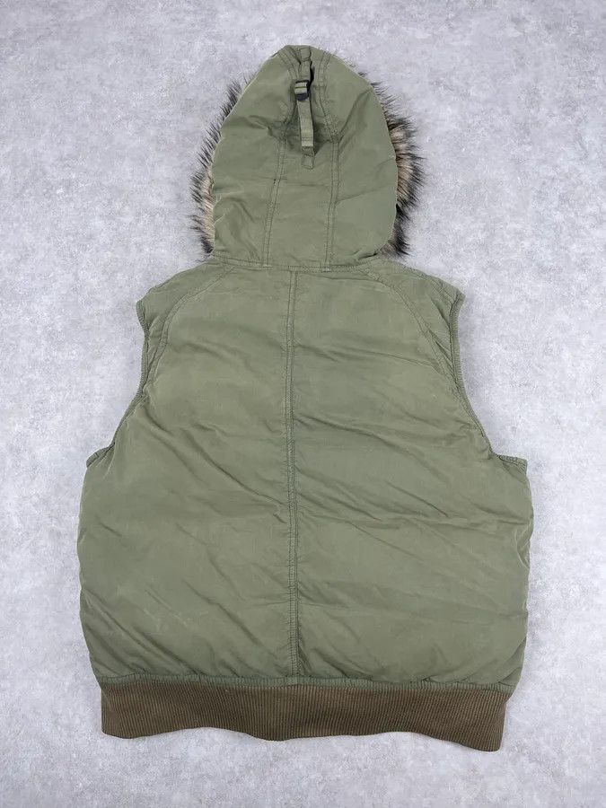 Polo Ralph Lauren 2010s Ralph Lauren Khaki Removable Fur-Lined Vest Size US M / EU 48-50 / 2 - 7 Thumbnail