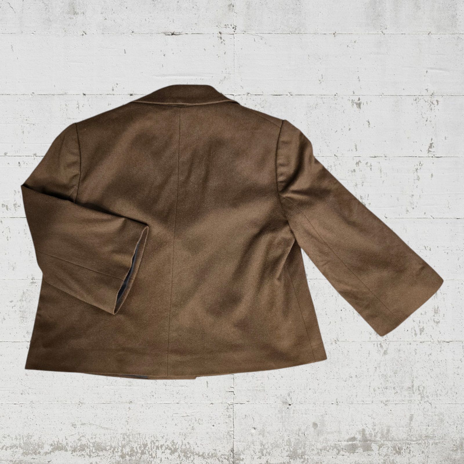 Ann Taylor Brown Wool Blend 3/4 Sleeve Crop Blazer Jacket Size 2 Size XS / US 0-2 / IT 36-38 - 9 Thumbnail