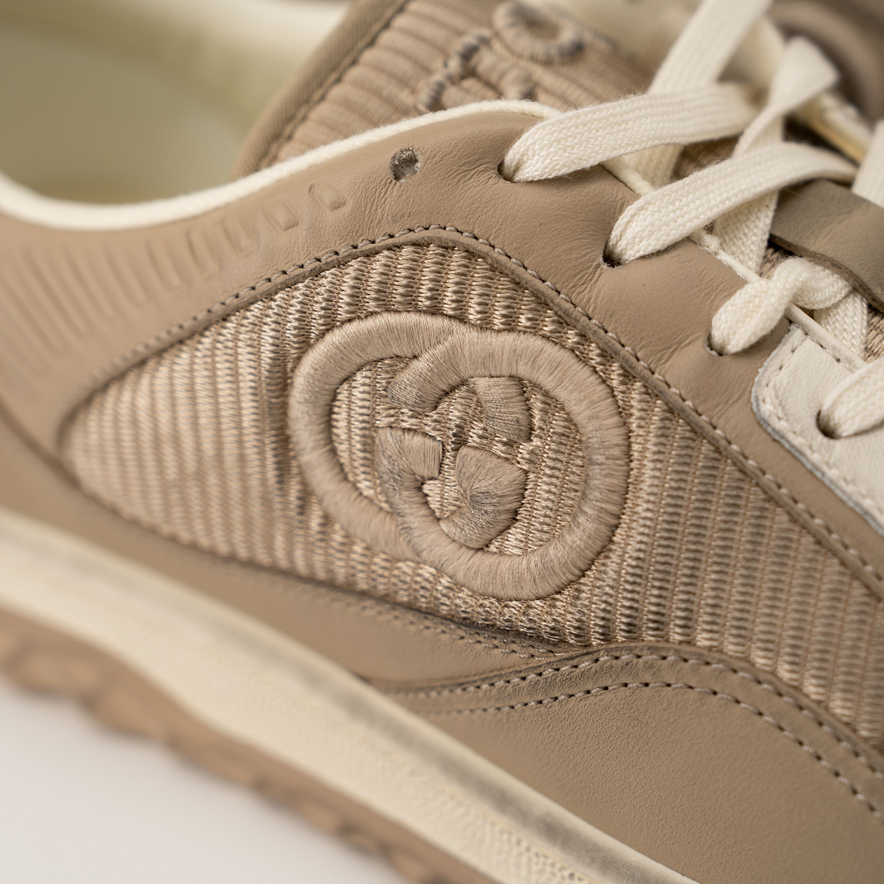 Gucci 12G Gucci MAC80 Beige White Leather Sneakers Distressed Size US 12.5 / EU 45-46 - 8 Thumbnail