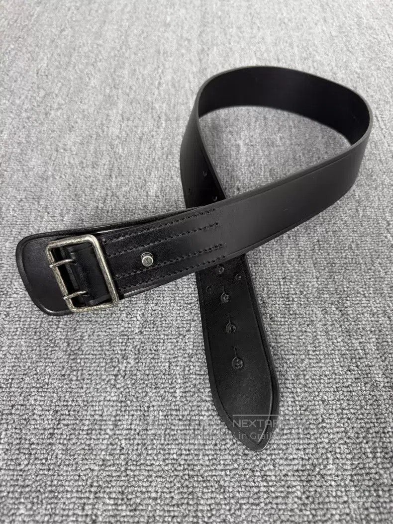 Saint Laurent Paris Saint Laurent Paris size 70 Distressed Double-stitch Square Size ONE SIZE - 1 Thumbnail